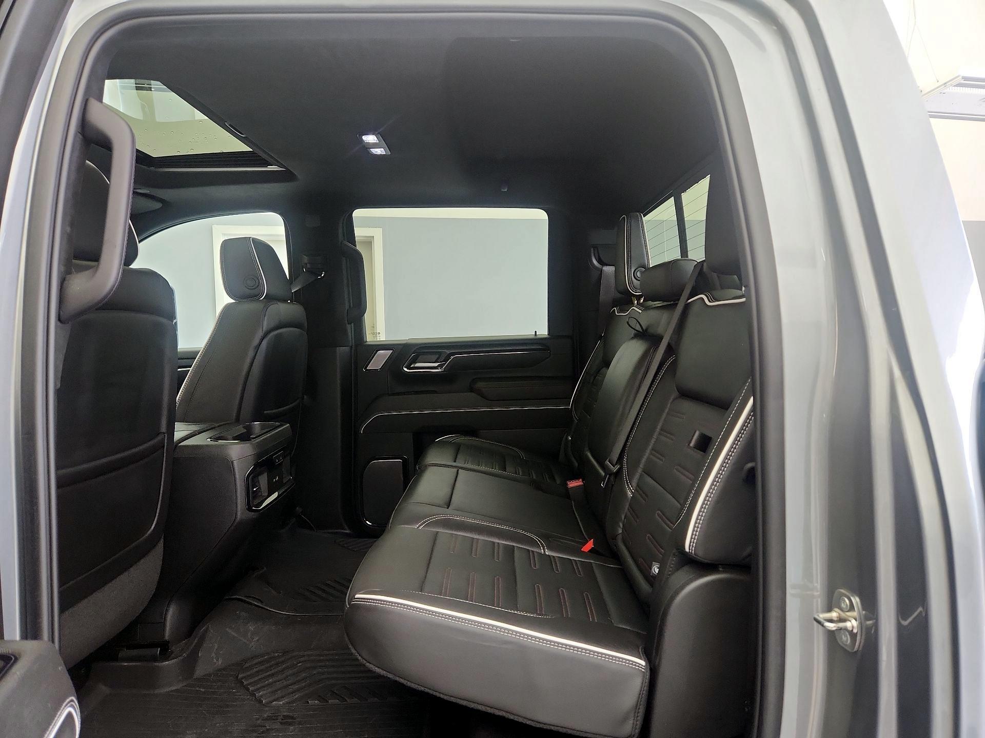 Thumbnail: 2024 GMC Sierra 2500 - 20