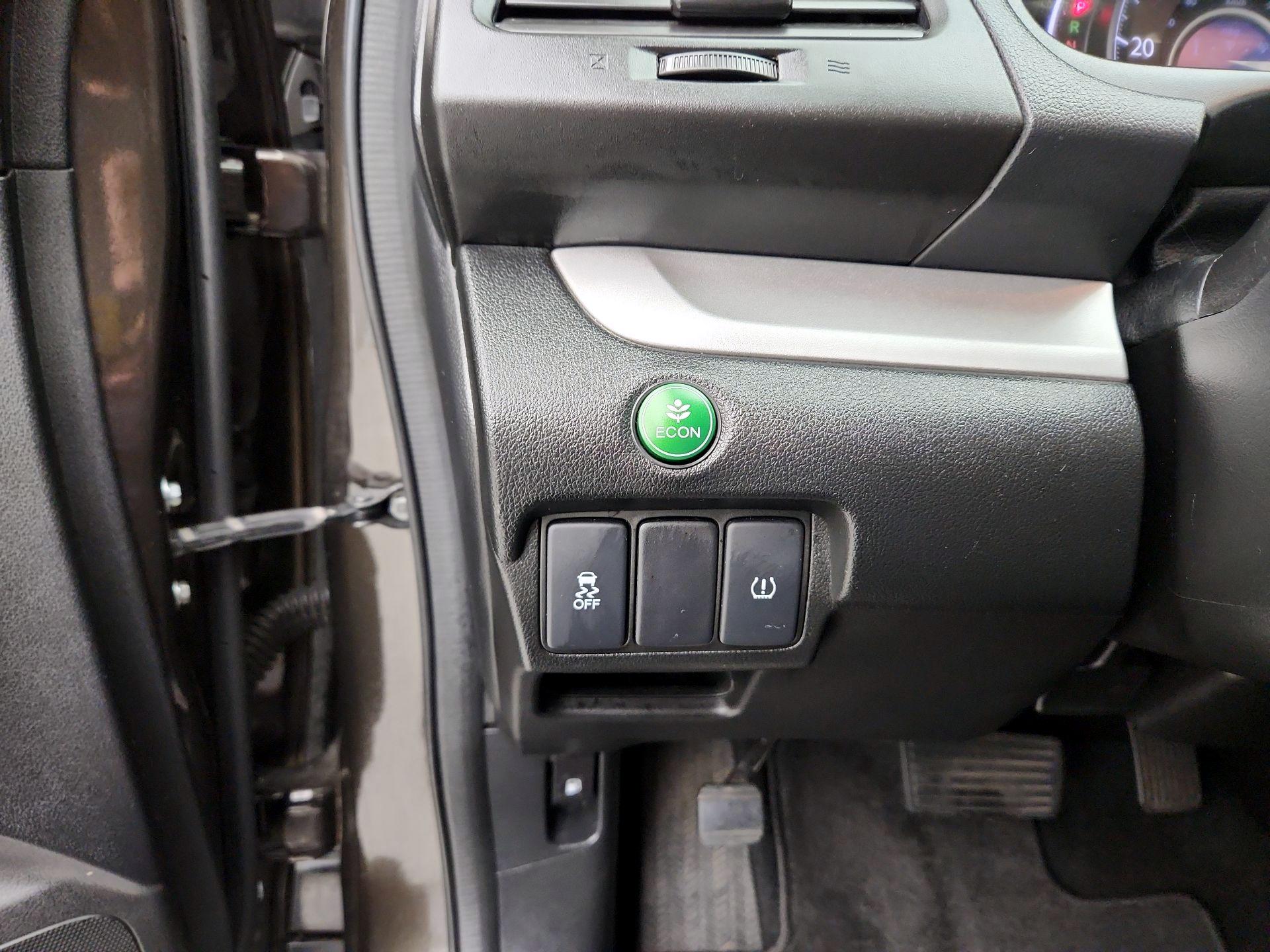 Thumbnail: 2014 Honda CR-V - 13