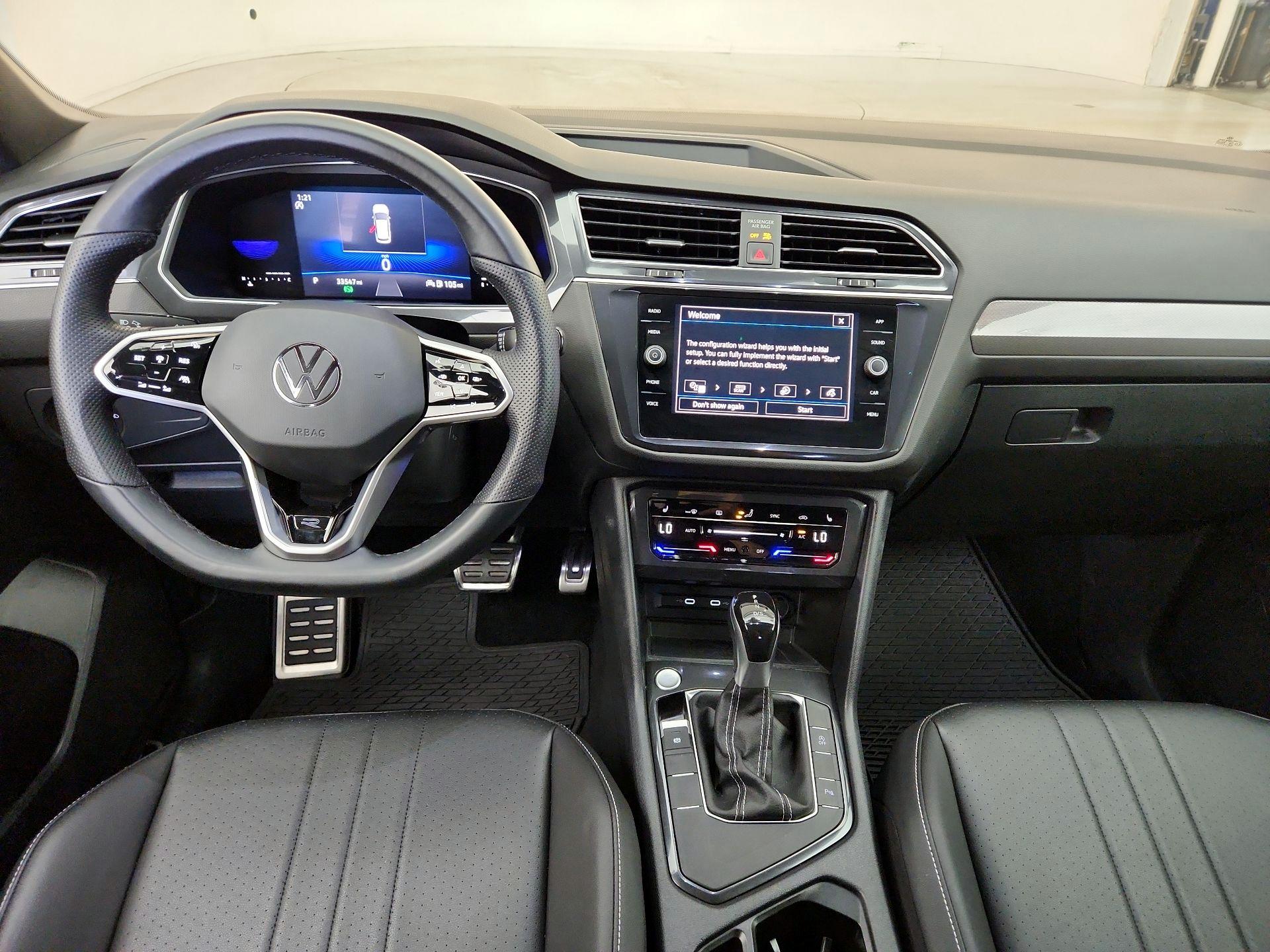 Thumbnail: 2023 Volkswagen Tiguan - 9