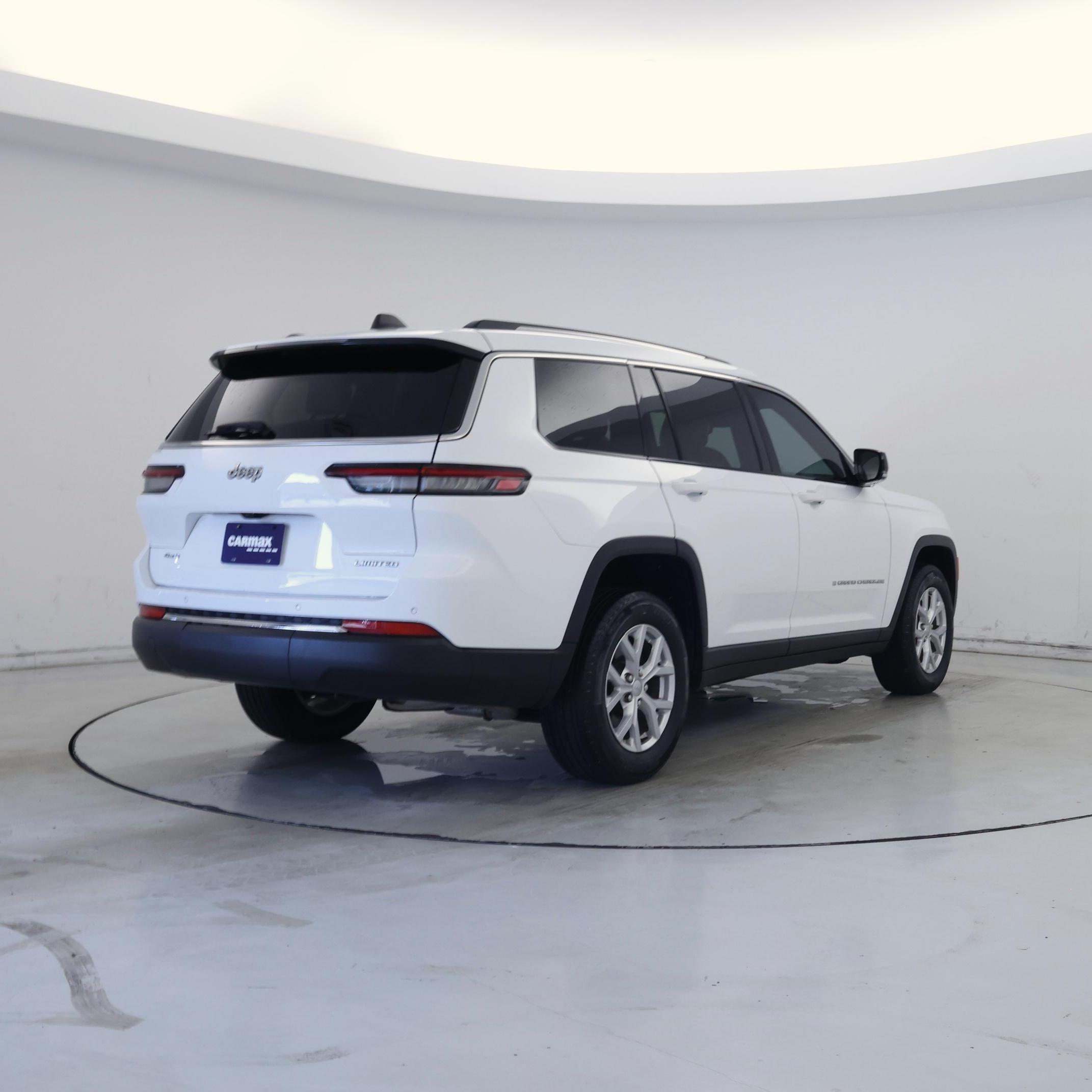 Thumbnail: 2023 Jeep Grand Cherokee L - 8