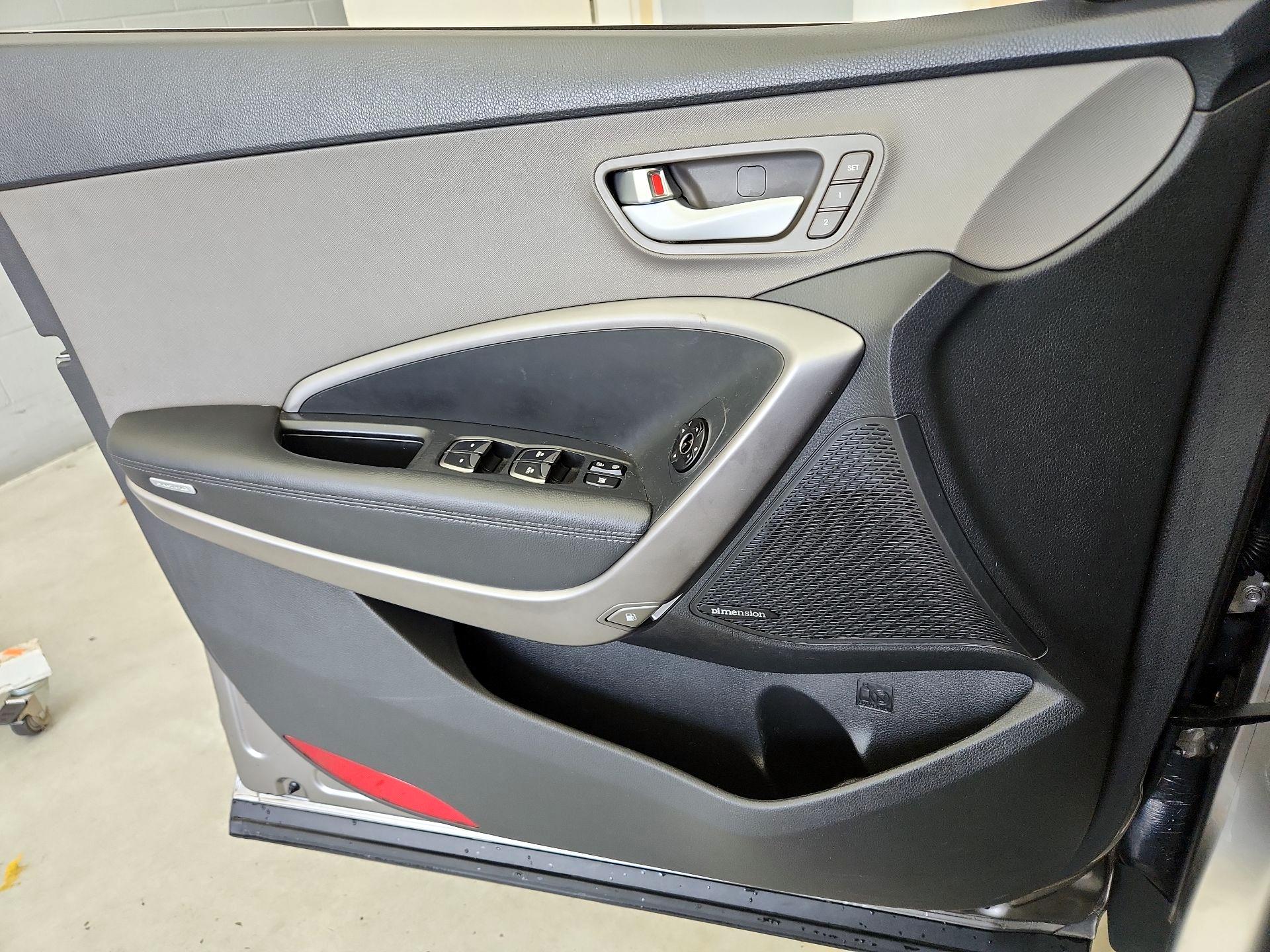 Thumbnail: 2015 Hyundai Santa Fe - 12