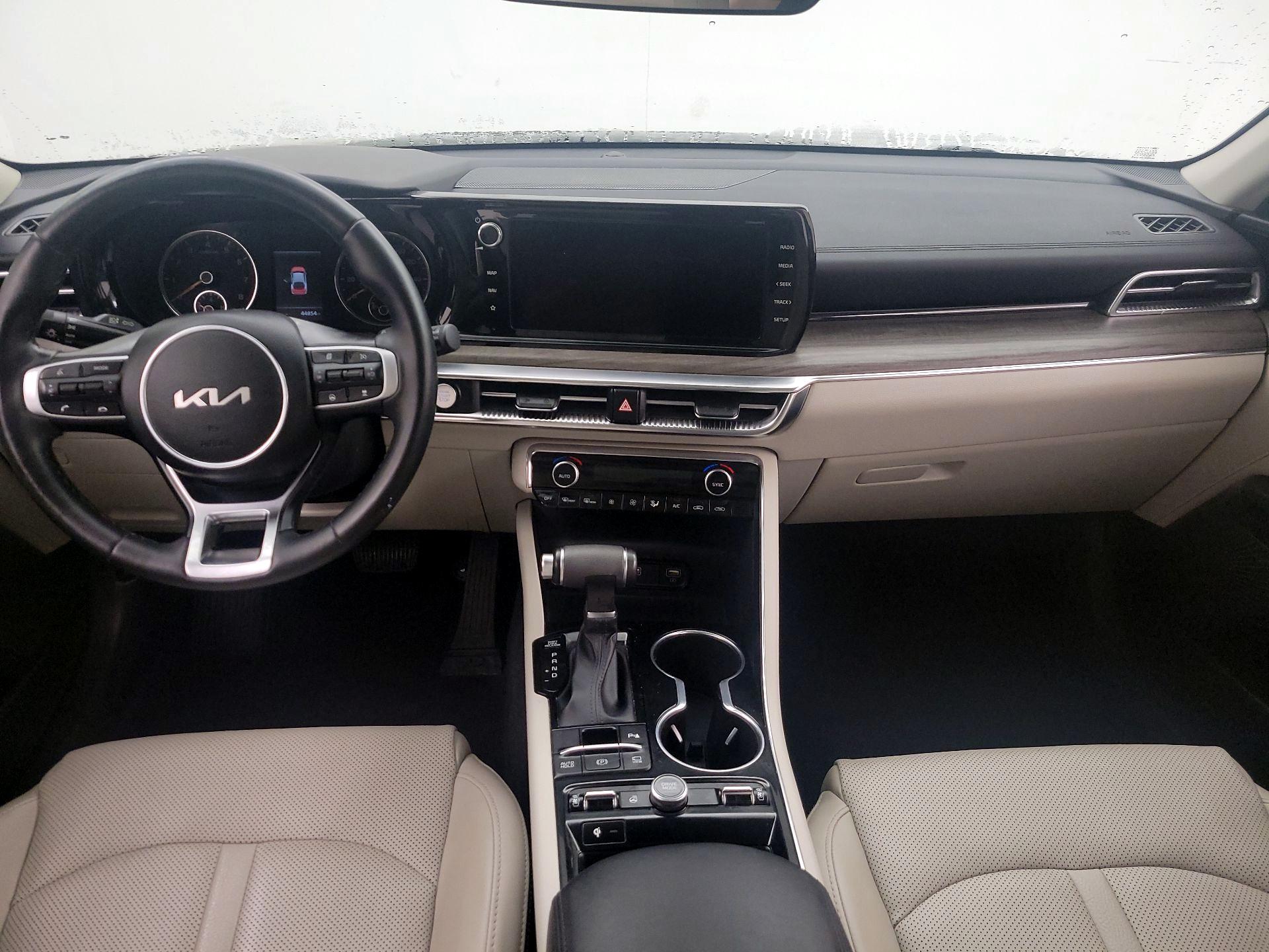 Thumbnail: 2022 Kia K5 - 9