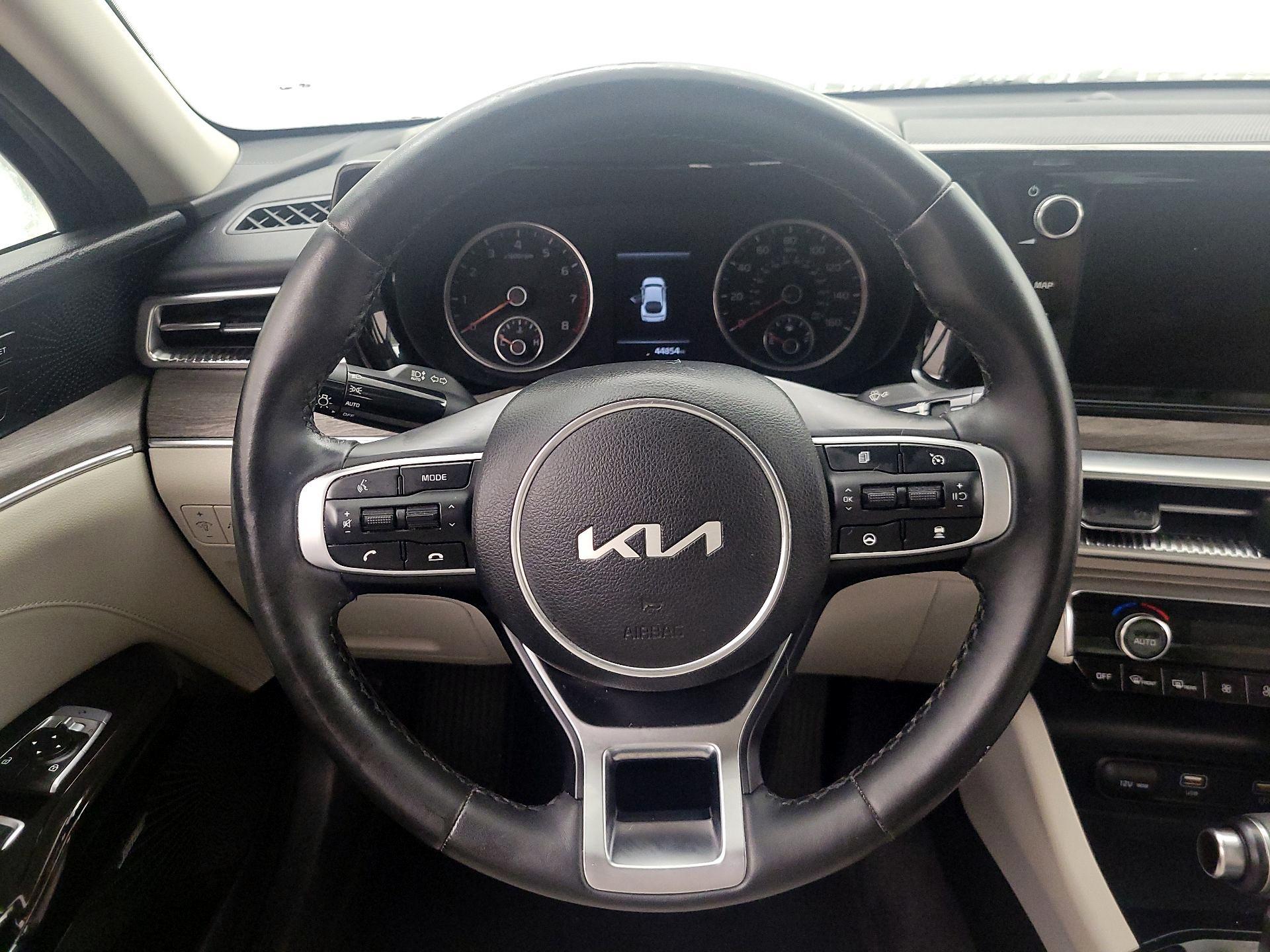 Thumbnail: 2022 Kia K5 - 10