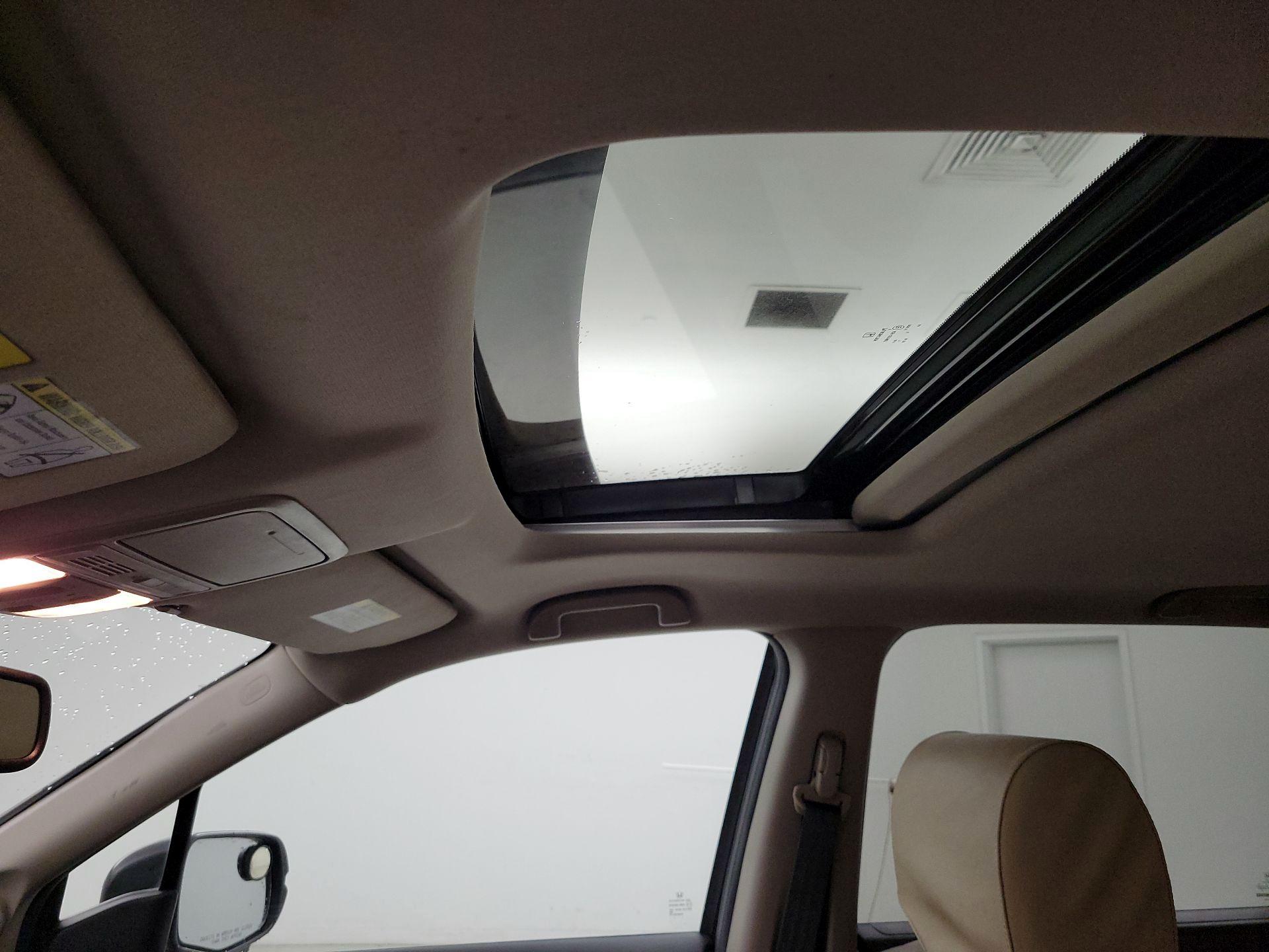 Thumbnail: 2016 Honda Pilot - 19