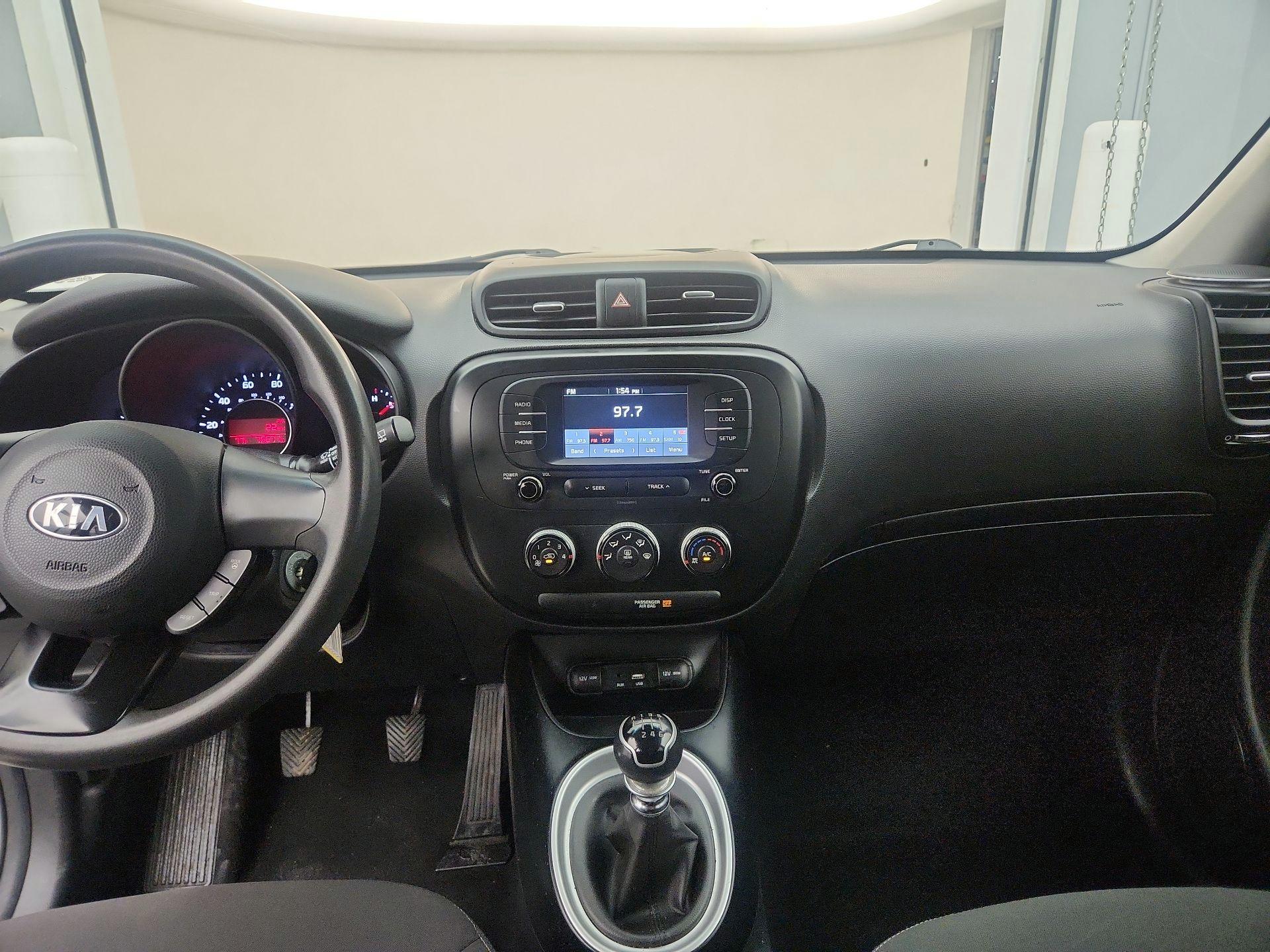 Thumbnail: 2019 Kia Soul - 9