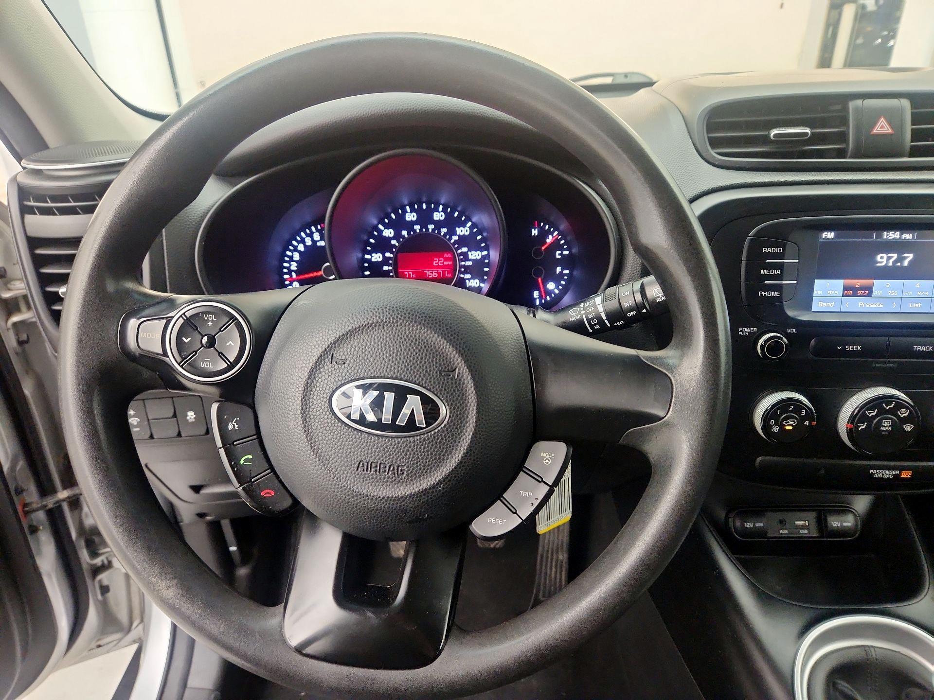 Thumbnail: 2019 Kia Soul - 10