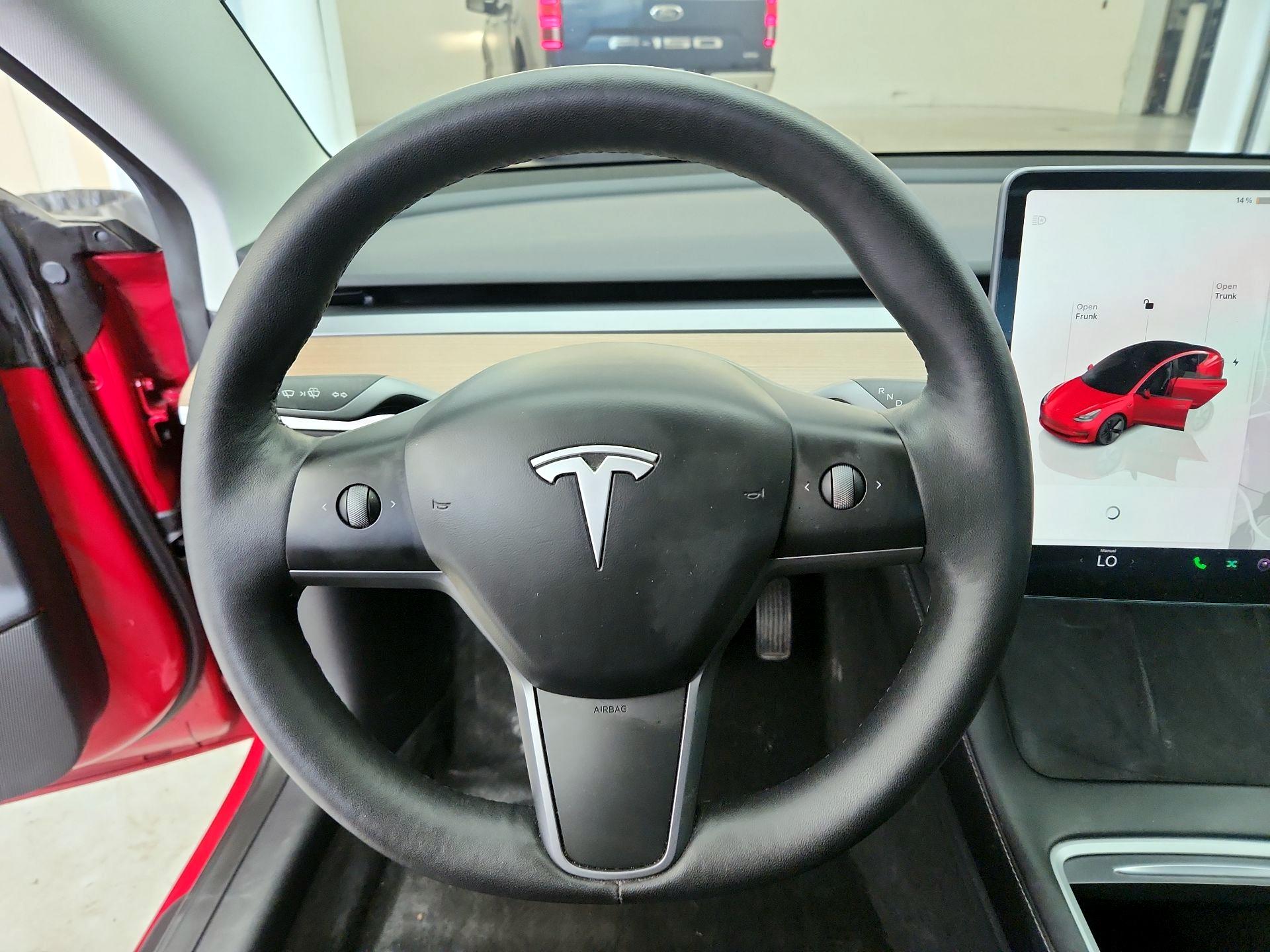 Thumbnail: 2023 Tesla Model 3 - 10