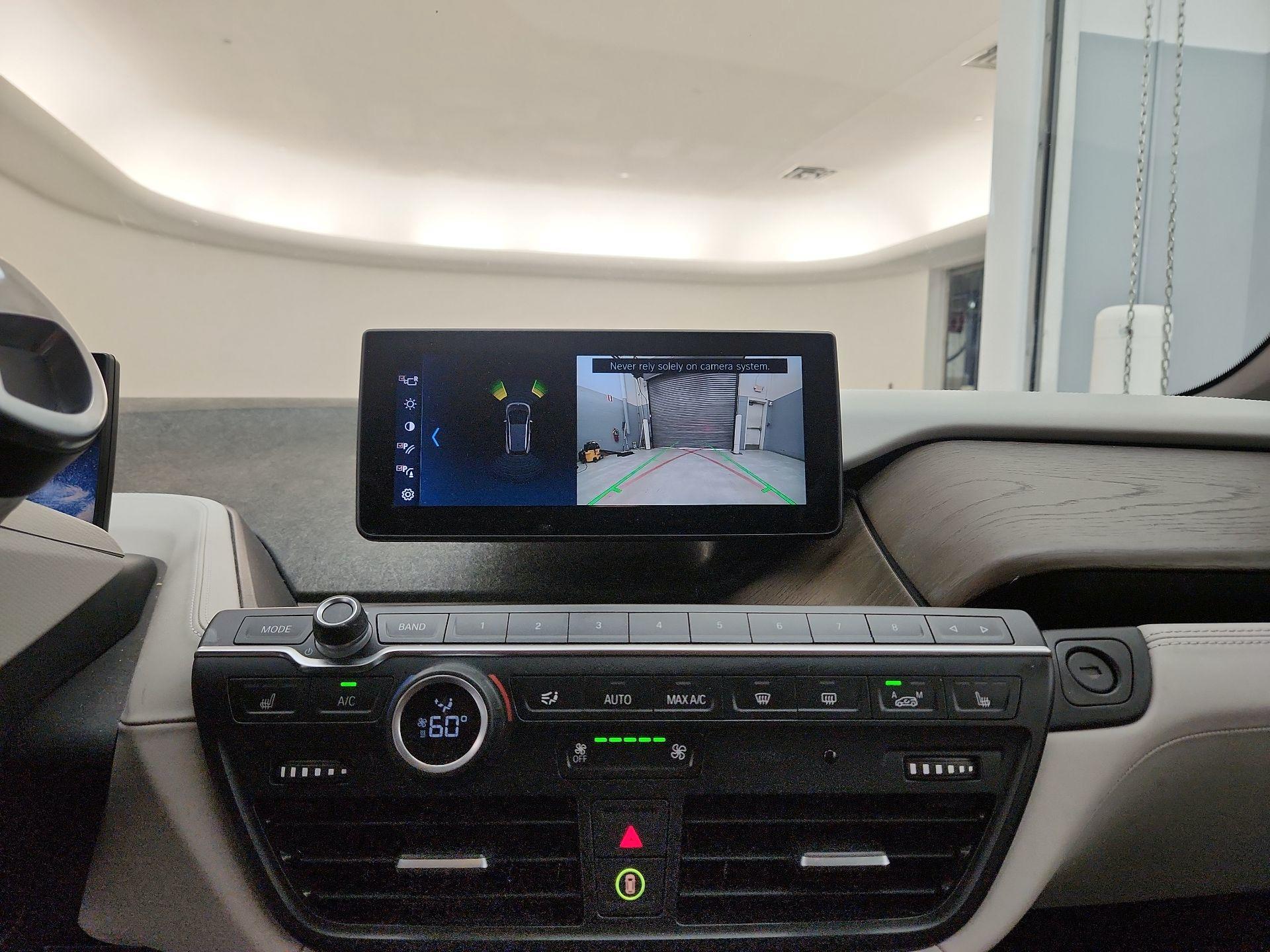 Thumbnail: 2019 BMW i3 - 15