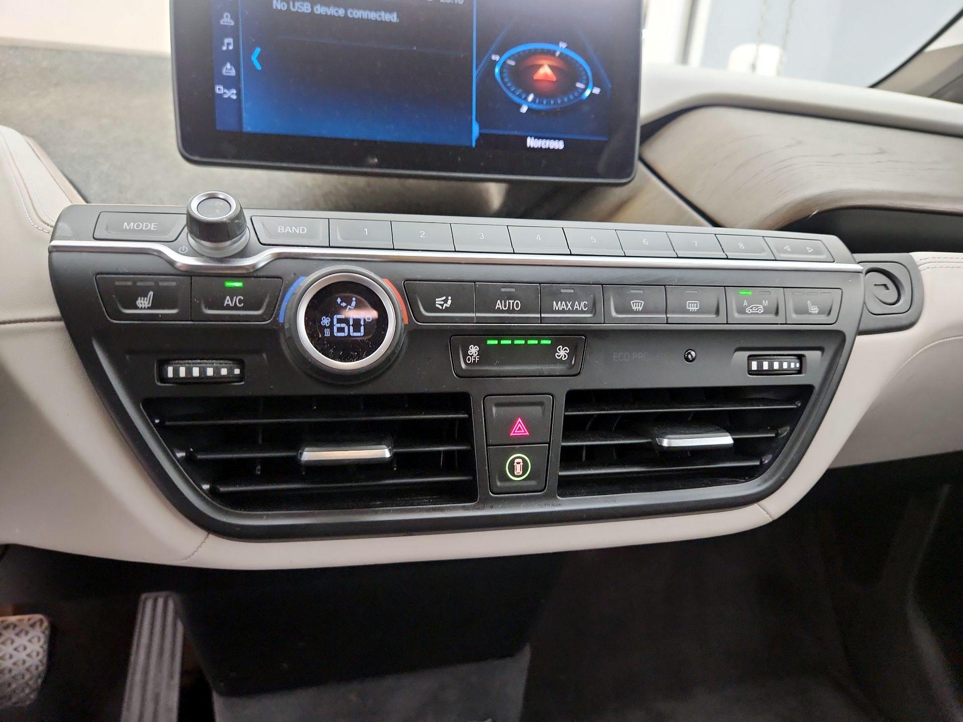 Thumbnail: 2019 BMW i3 - 17