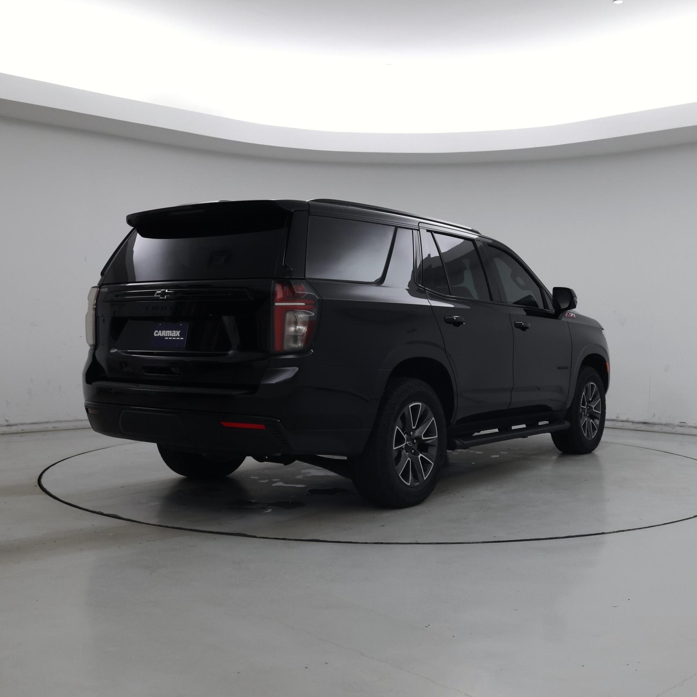 Thumbnail: 2024 Chevrolet Tahoe - 8