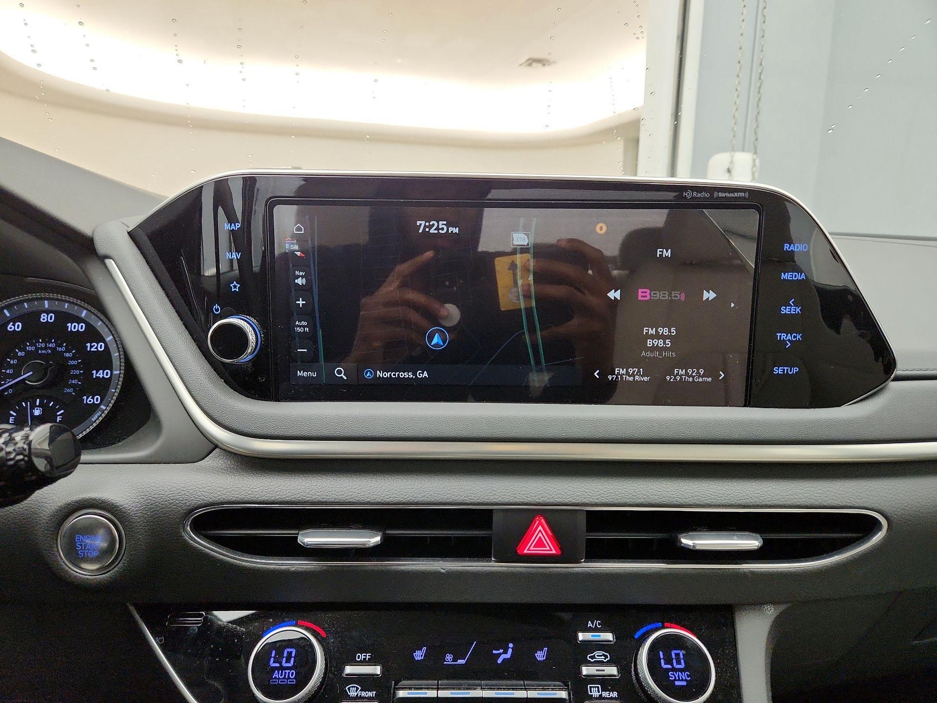 Thumbnail: 2023 Hyundai Sonata - 14