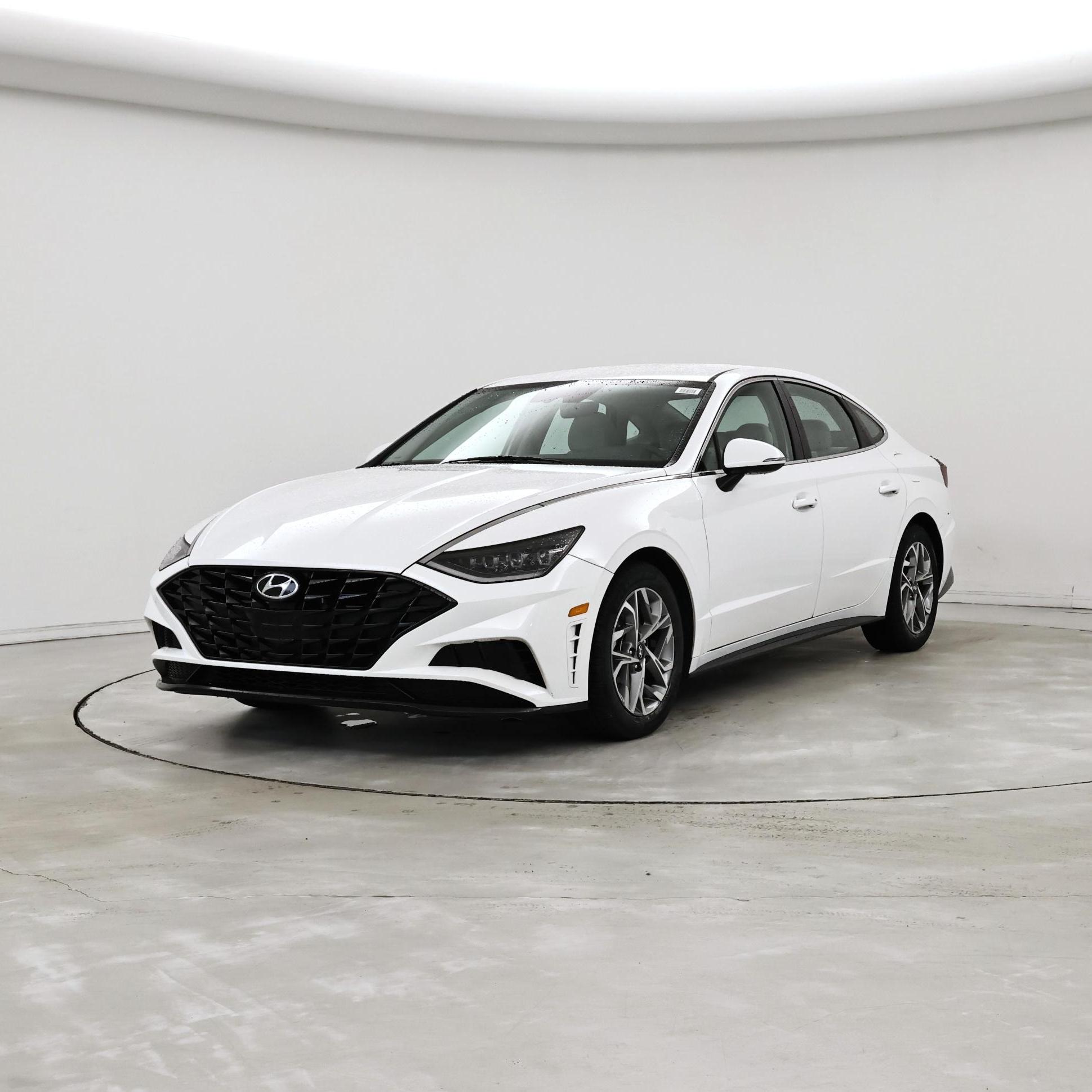 Thumbnail: 2023 Hyundai Sonata - 4
