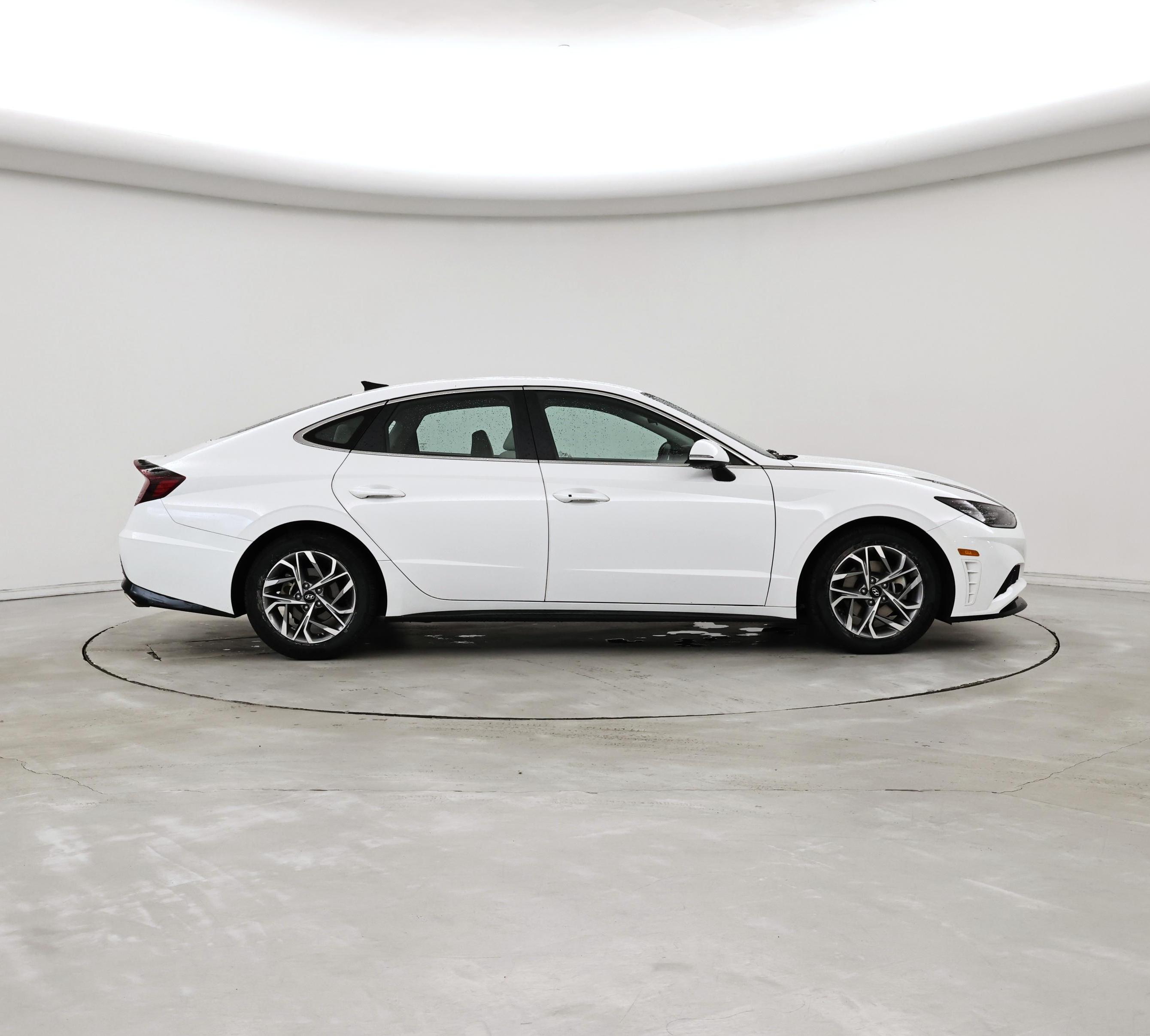 Thumbnail: 2023 Hyundai Sonata - 7