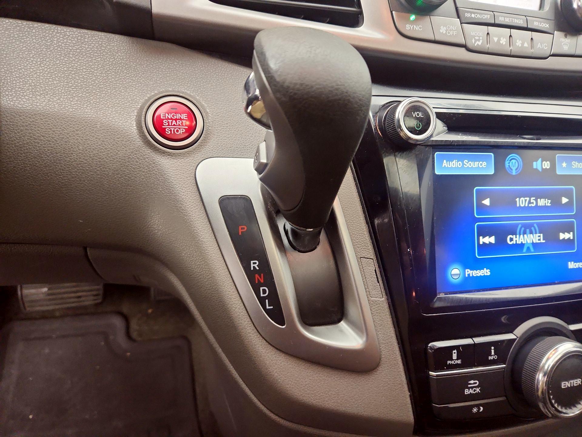 Thumbnail: 2016 Honda Odyssey - 17