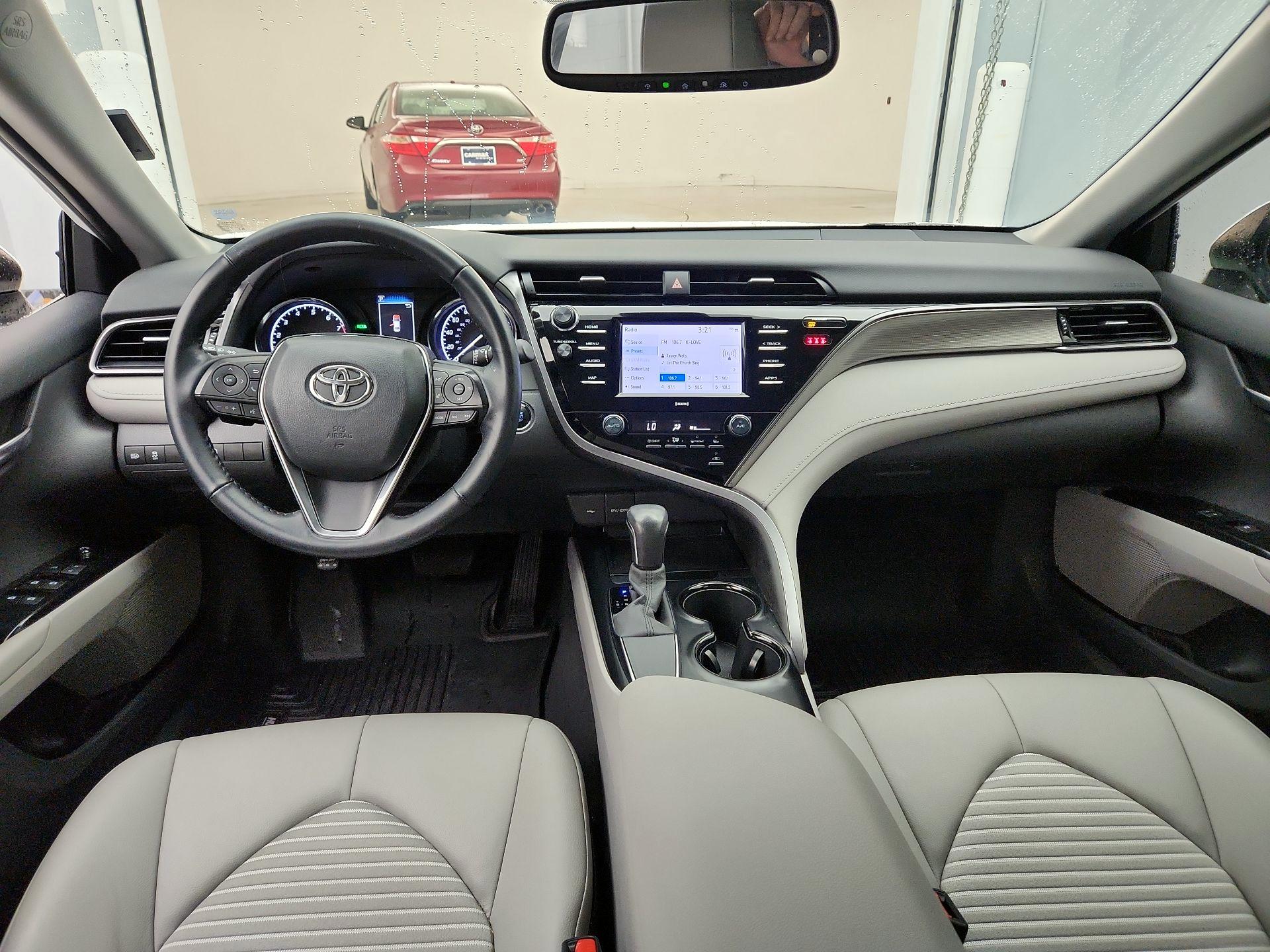 Thumbnail: 2020 Toyota Camry - 9