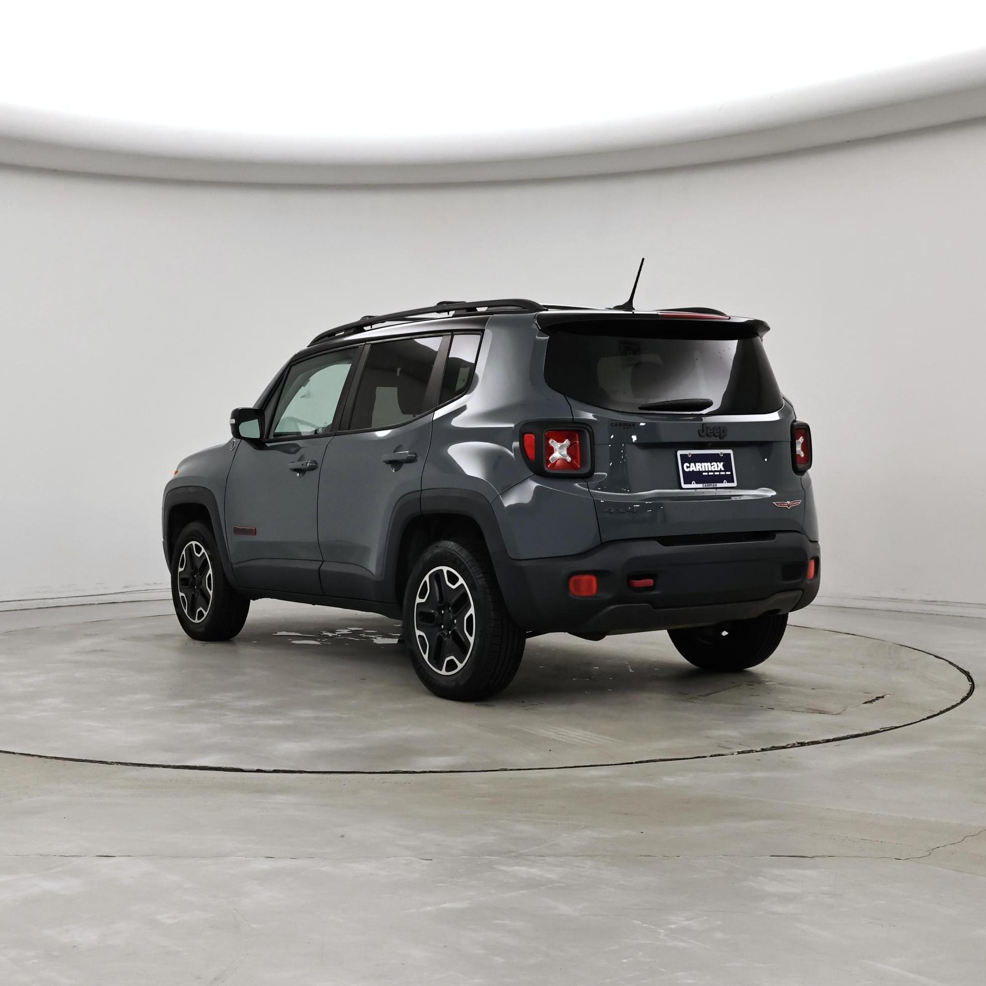 Thumbnail: 2016 Jeep Renegade - 2