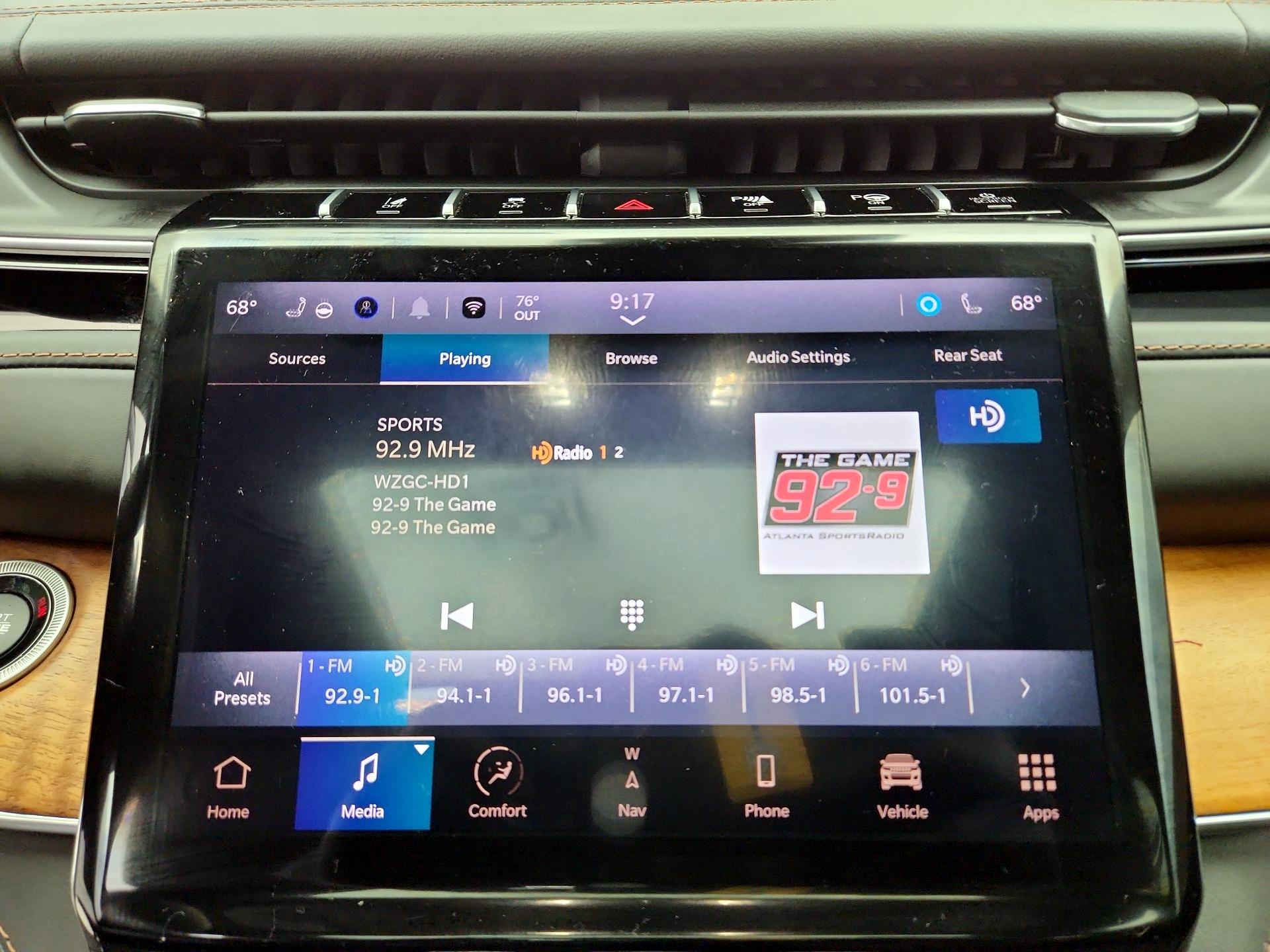 Thumbnail: 2023 Jeep Grand Cherokee L - 15