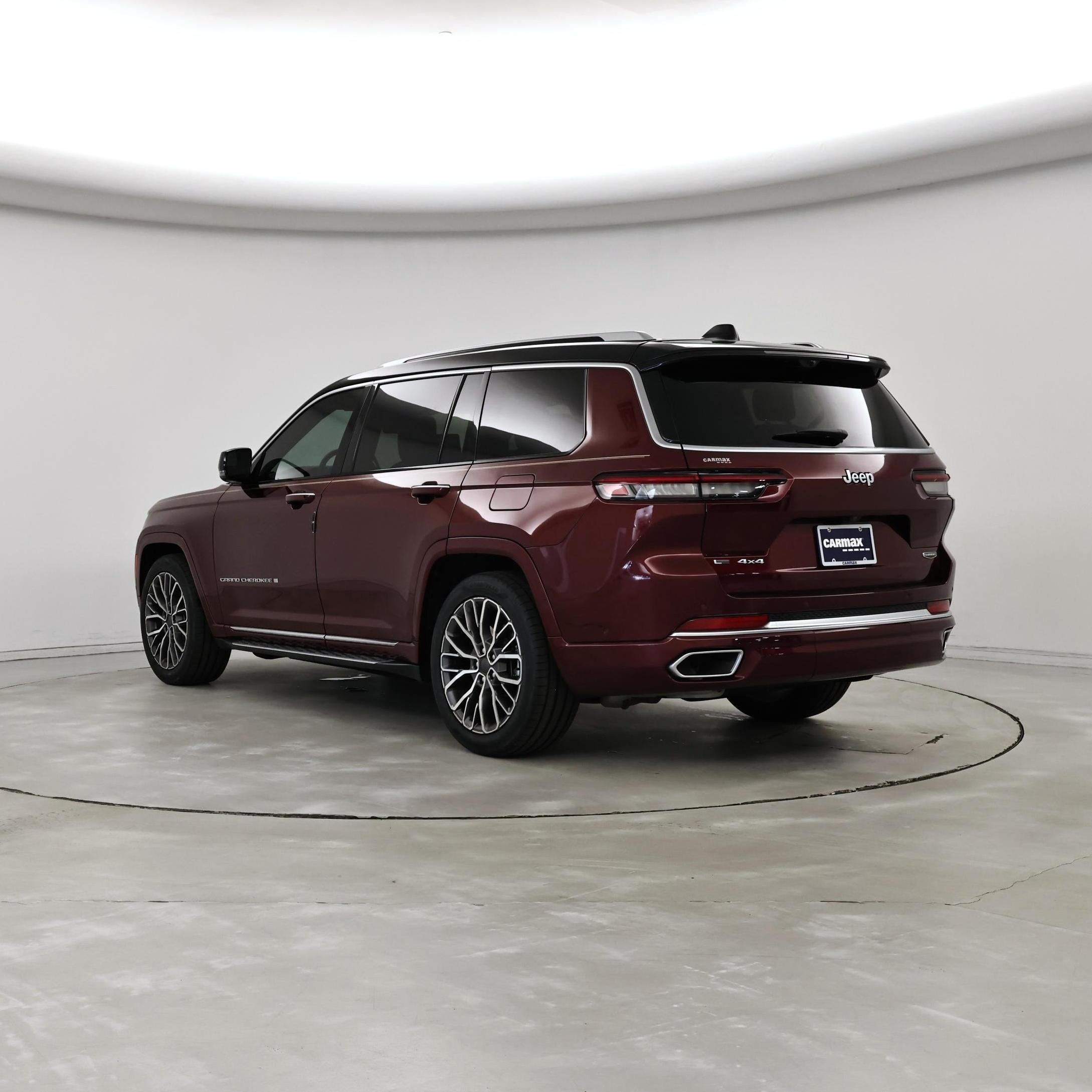 Thumbnail: 2023 Jeep Grand Cherokee L - 2
