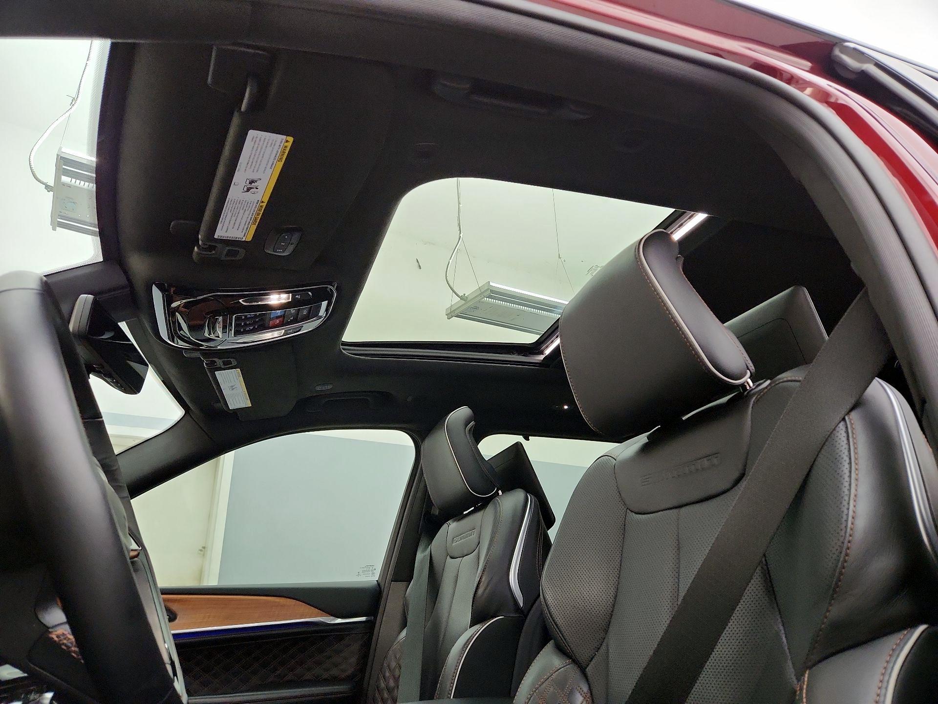 Thumbnail: 2023 Jeep Grand Cherokee L - 19
