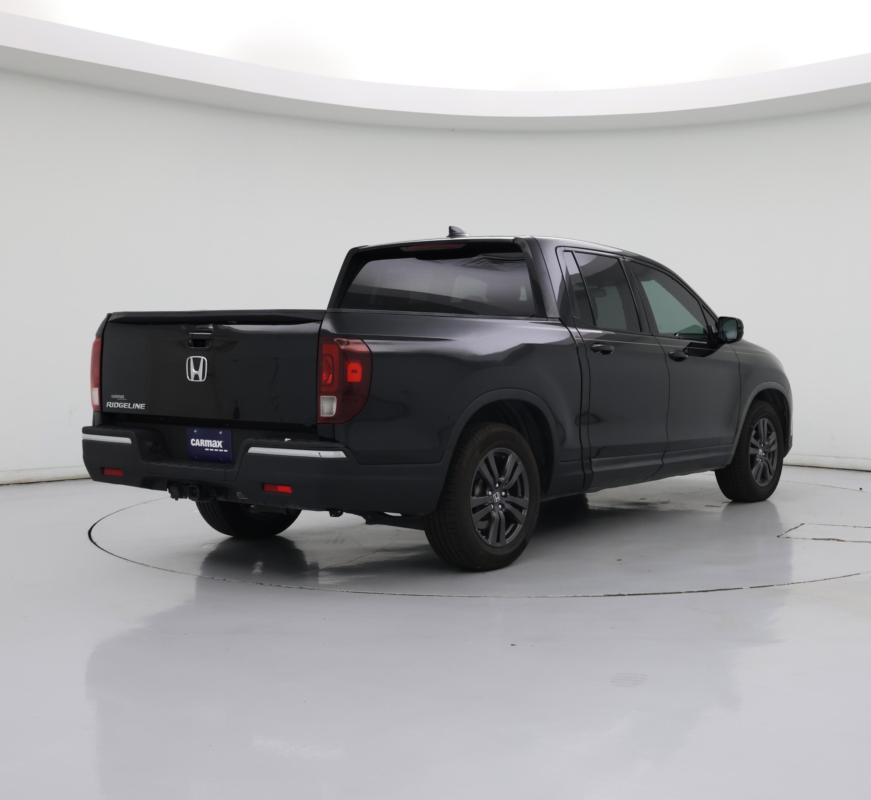 Thumbnail: 2017 Honda Ridgeline - 8