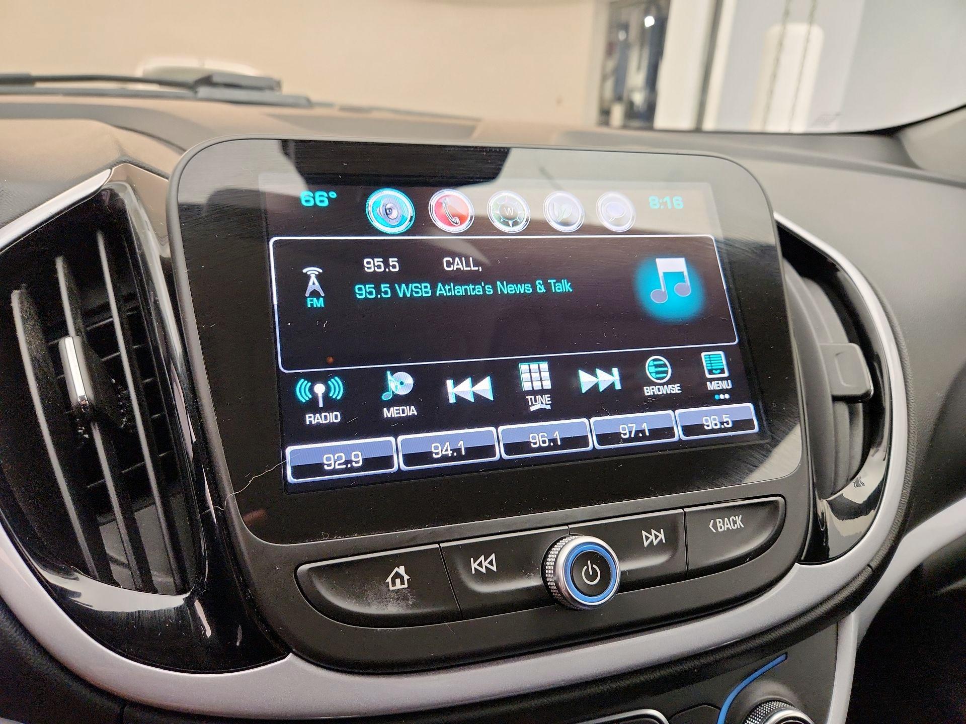 Thumbnail: 2017 Chevrolet Volt - 15