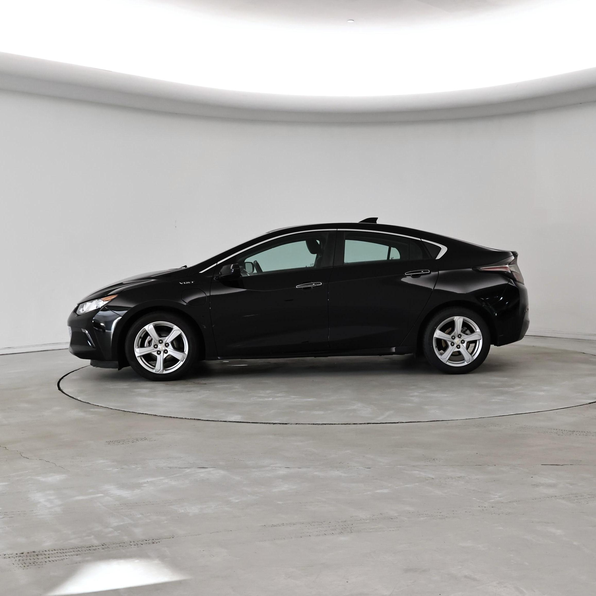 Thumbnail: 2017 Chevrolet Volt - 3