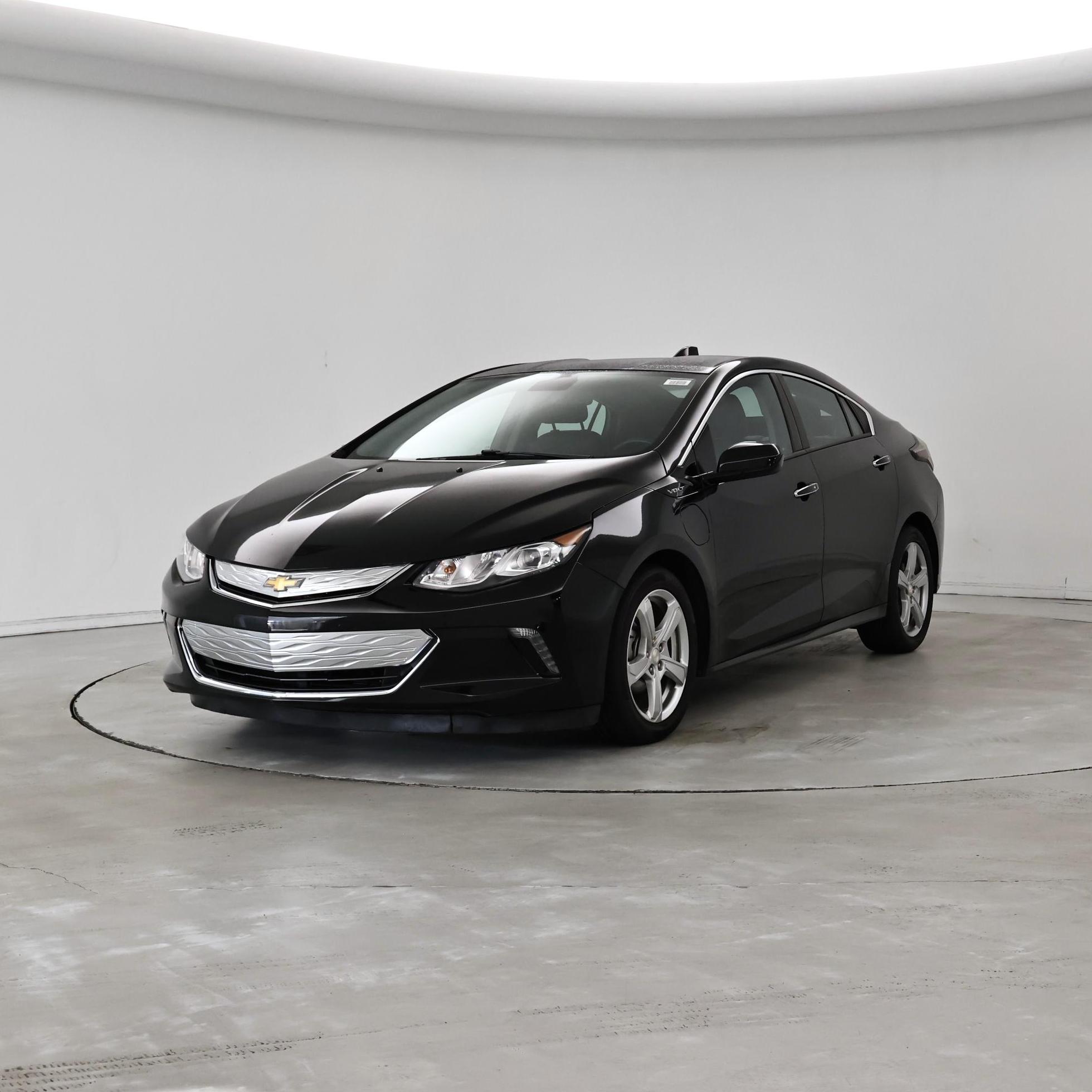 Thumbnail: 2017 Chevrolet Volt - 4