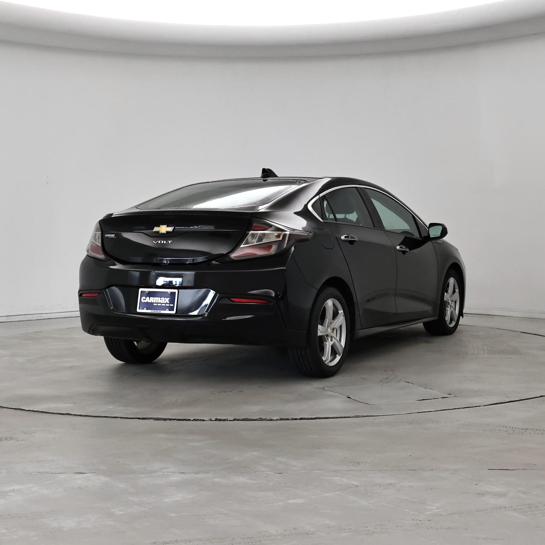 Thumbnail: 2017 Chevrolet Volt - 8
