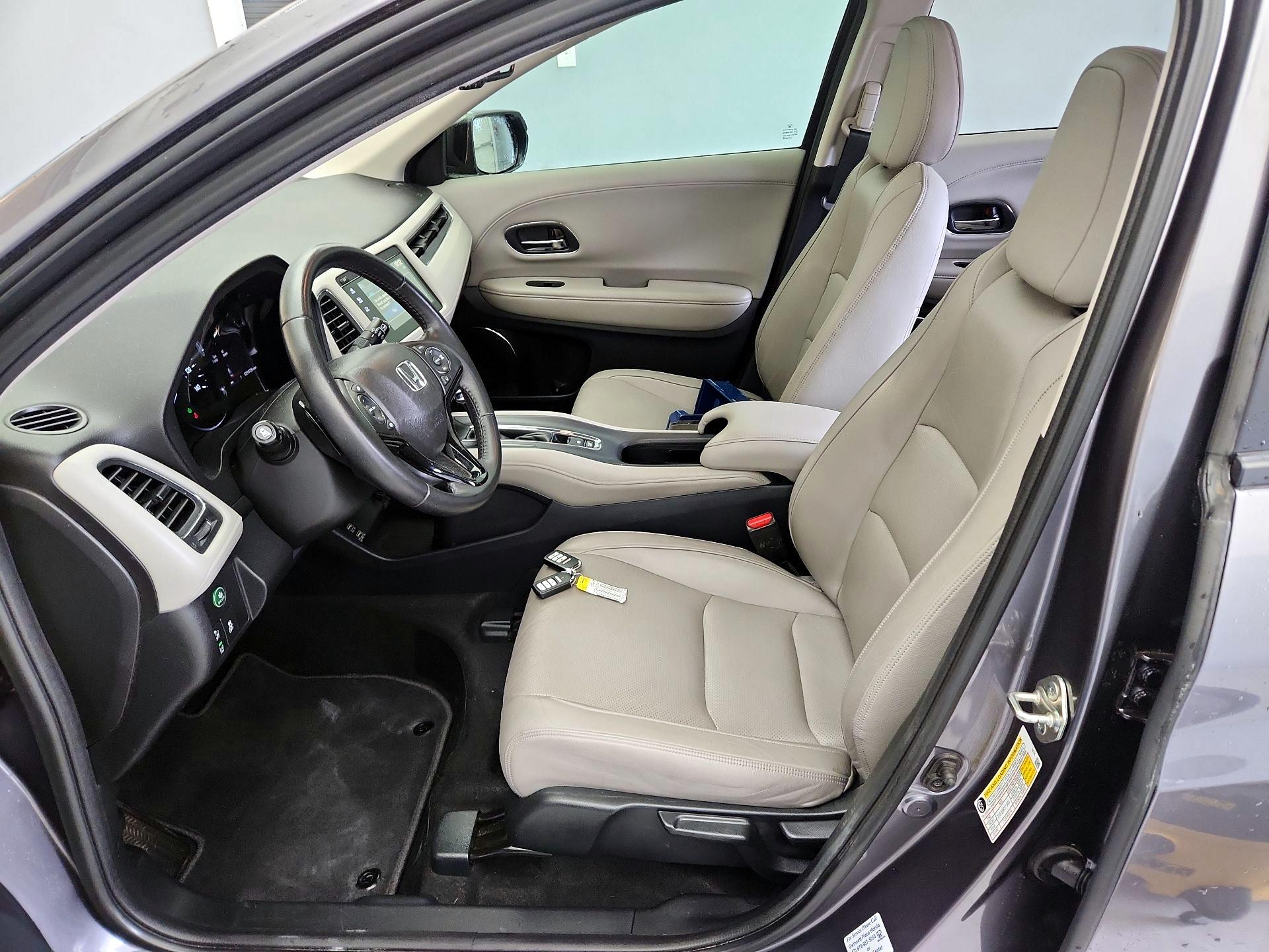 Thumbnail: 2019 Honda HR-V - 11
