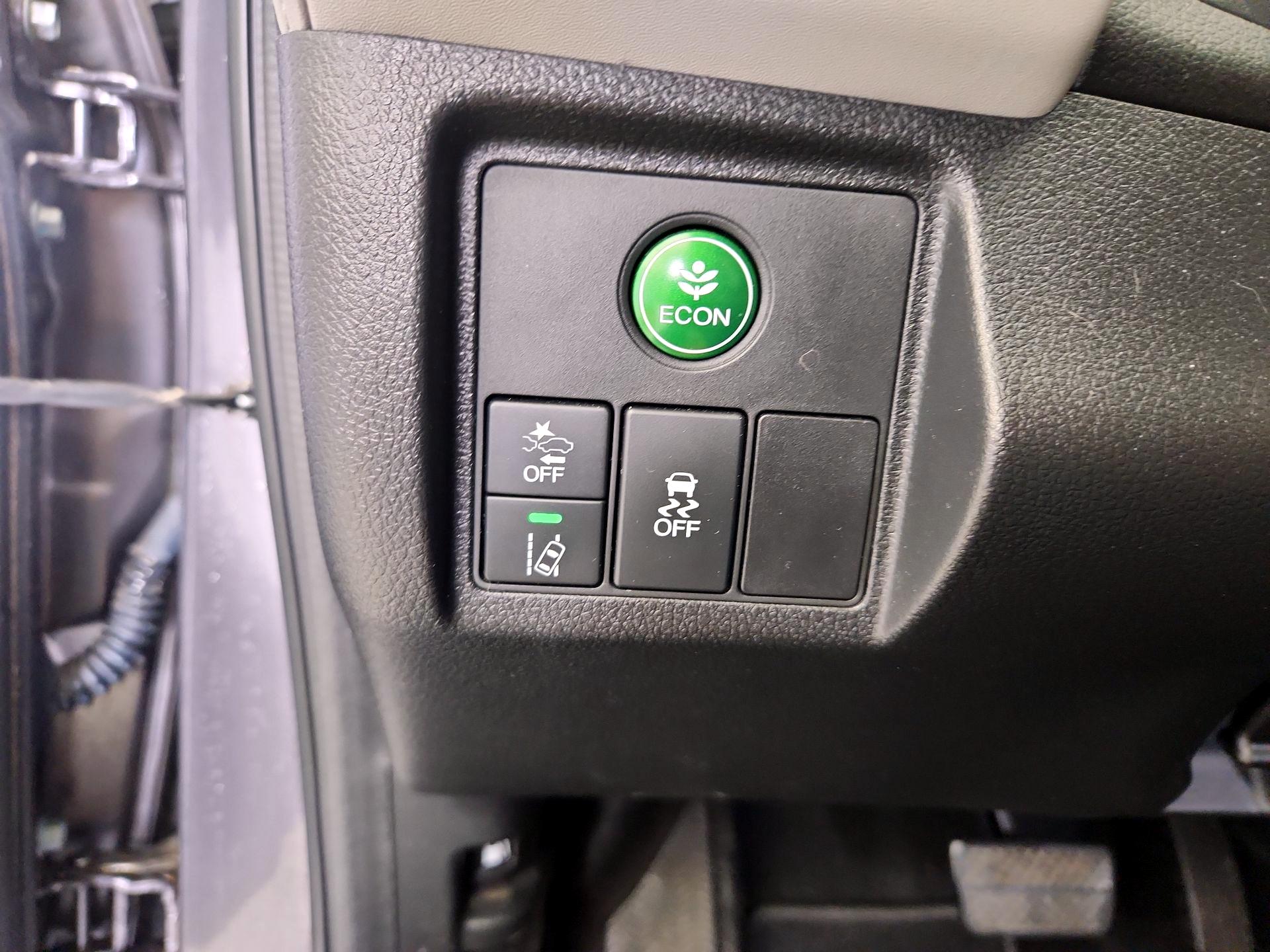 Thumbnail: 2019 Honda HR-V - 13