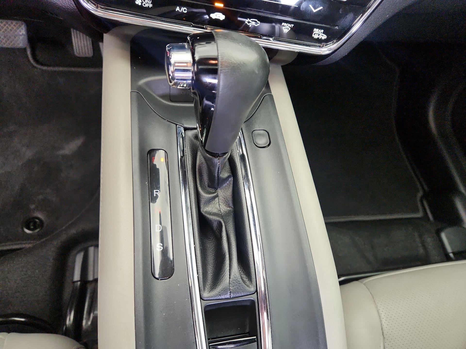 Thumbnail: 2019 Honda HR-V - 17