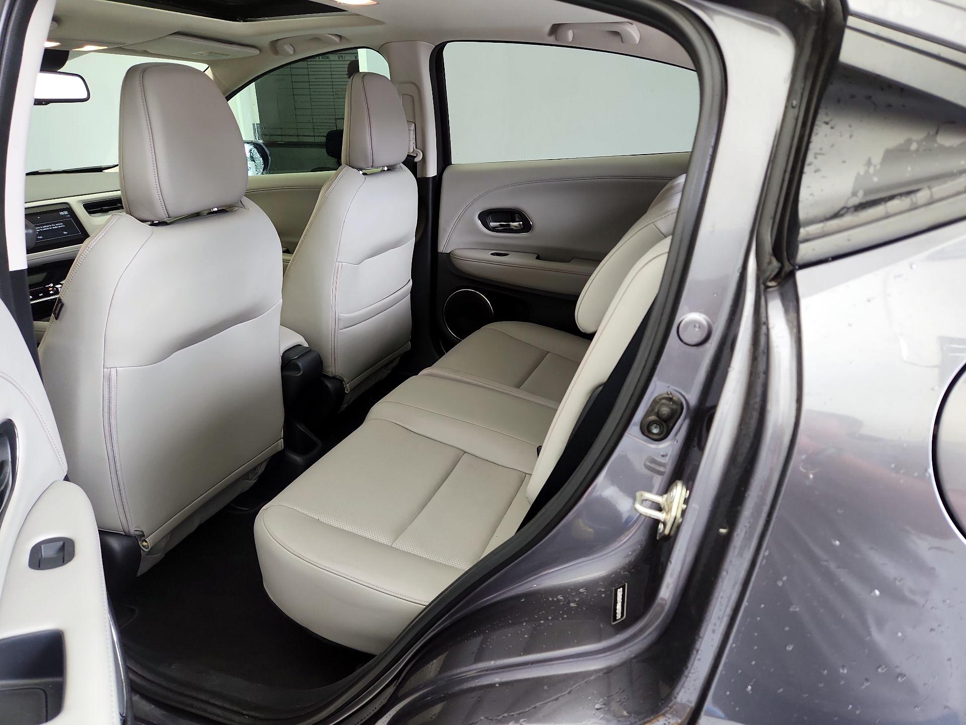Thumbnail: 2019 Honda HR-V - 20