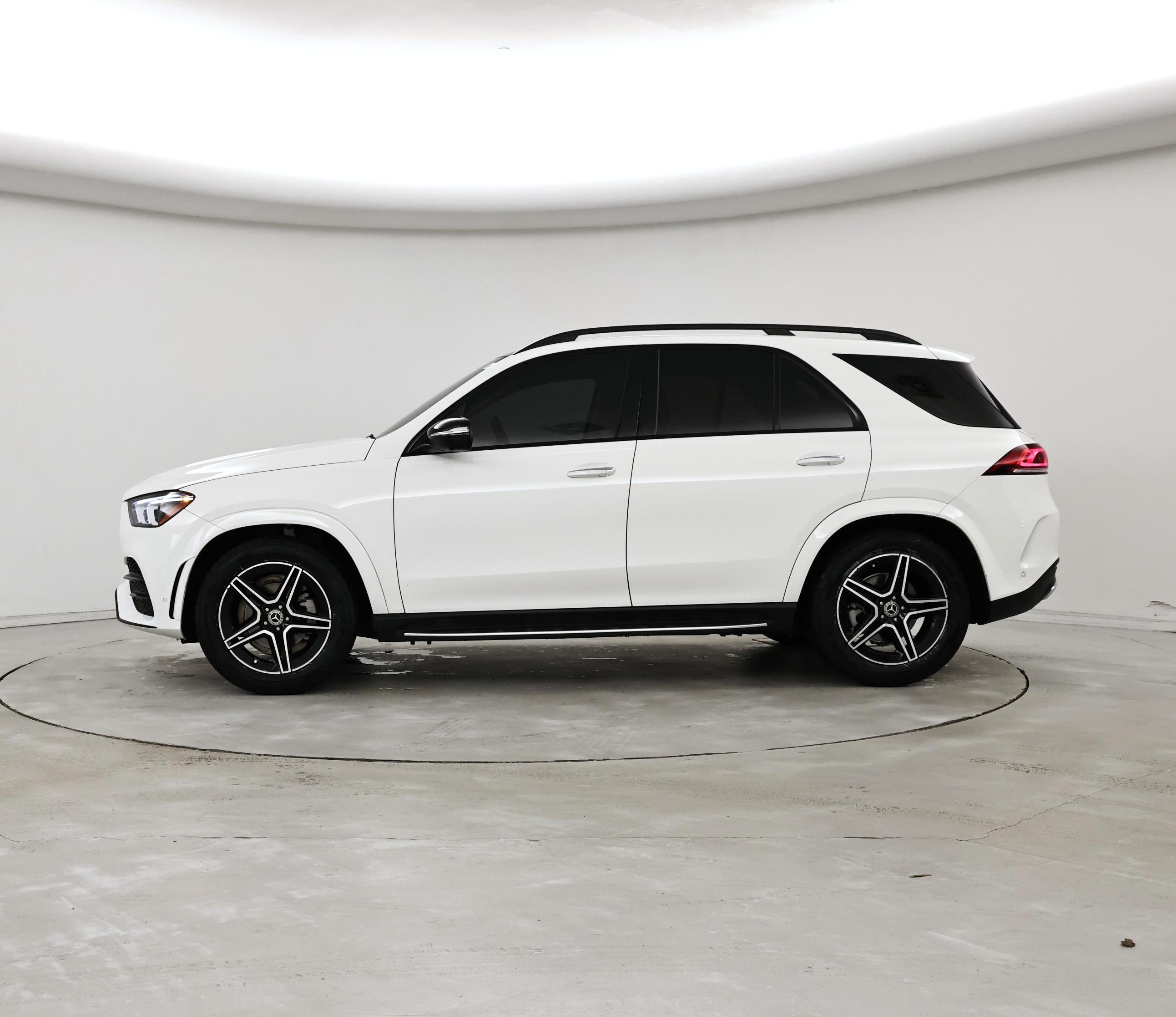 Thumbnail: 2022 Mercedes-Benz GLE - 3