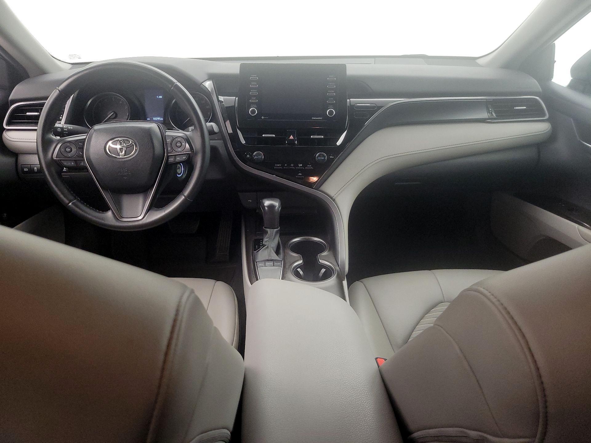 Thumbnail: 2023 Toyota Camry - 9
