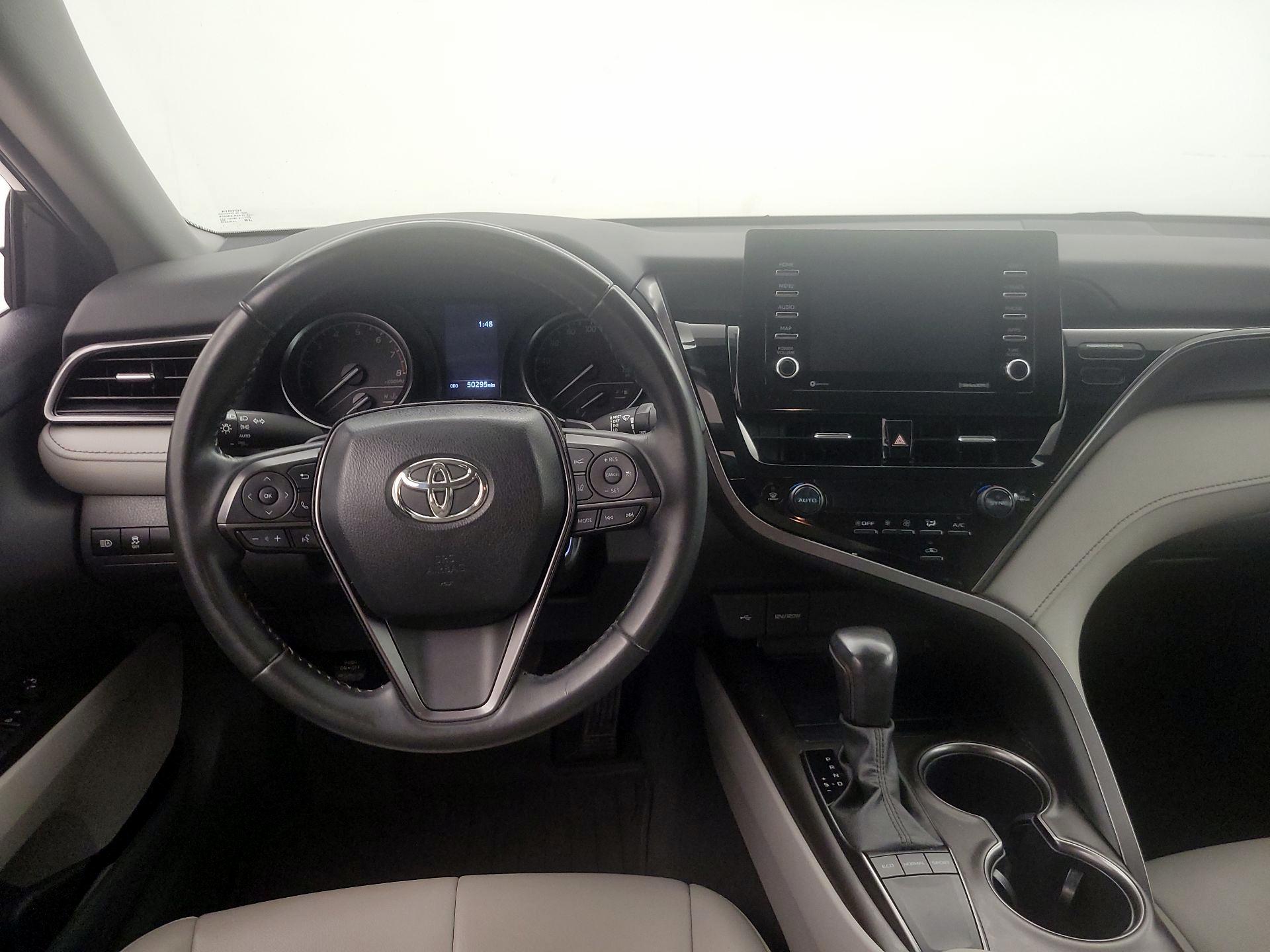 Thumbnail: 2023 Toyota Camry - 10