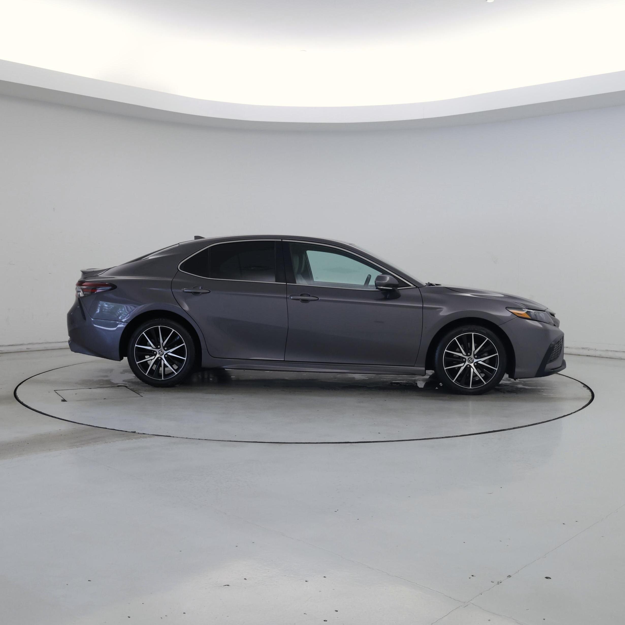 Thumbnail: 2023 Toyota Camry - 7