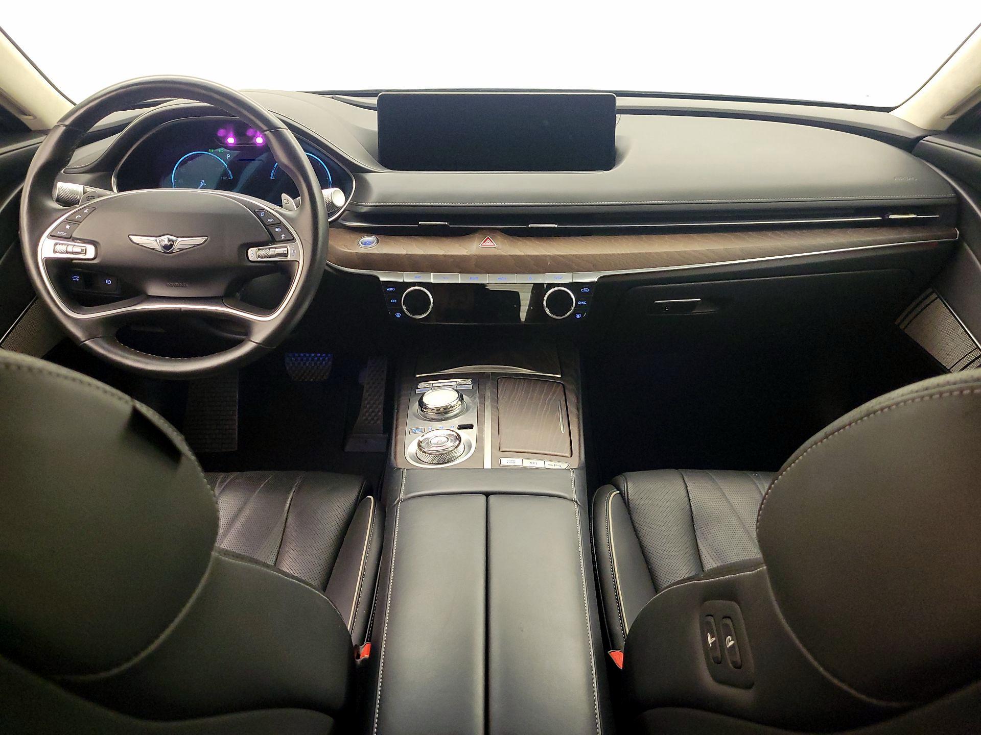 Thumbnail: 2023 Genesis G80 - 9