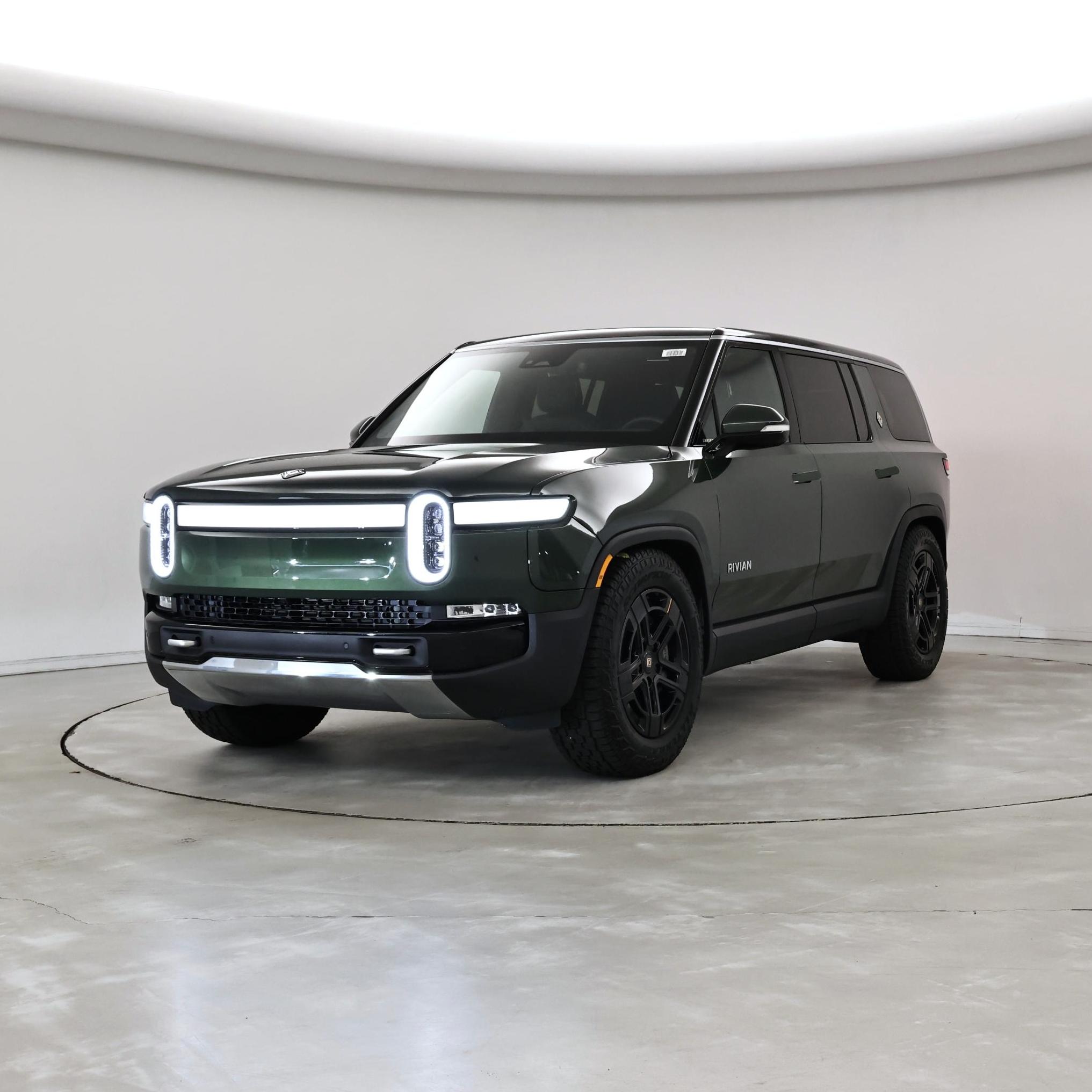 Thumbnail: 2024 Rivian R1S - 4