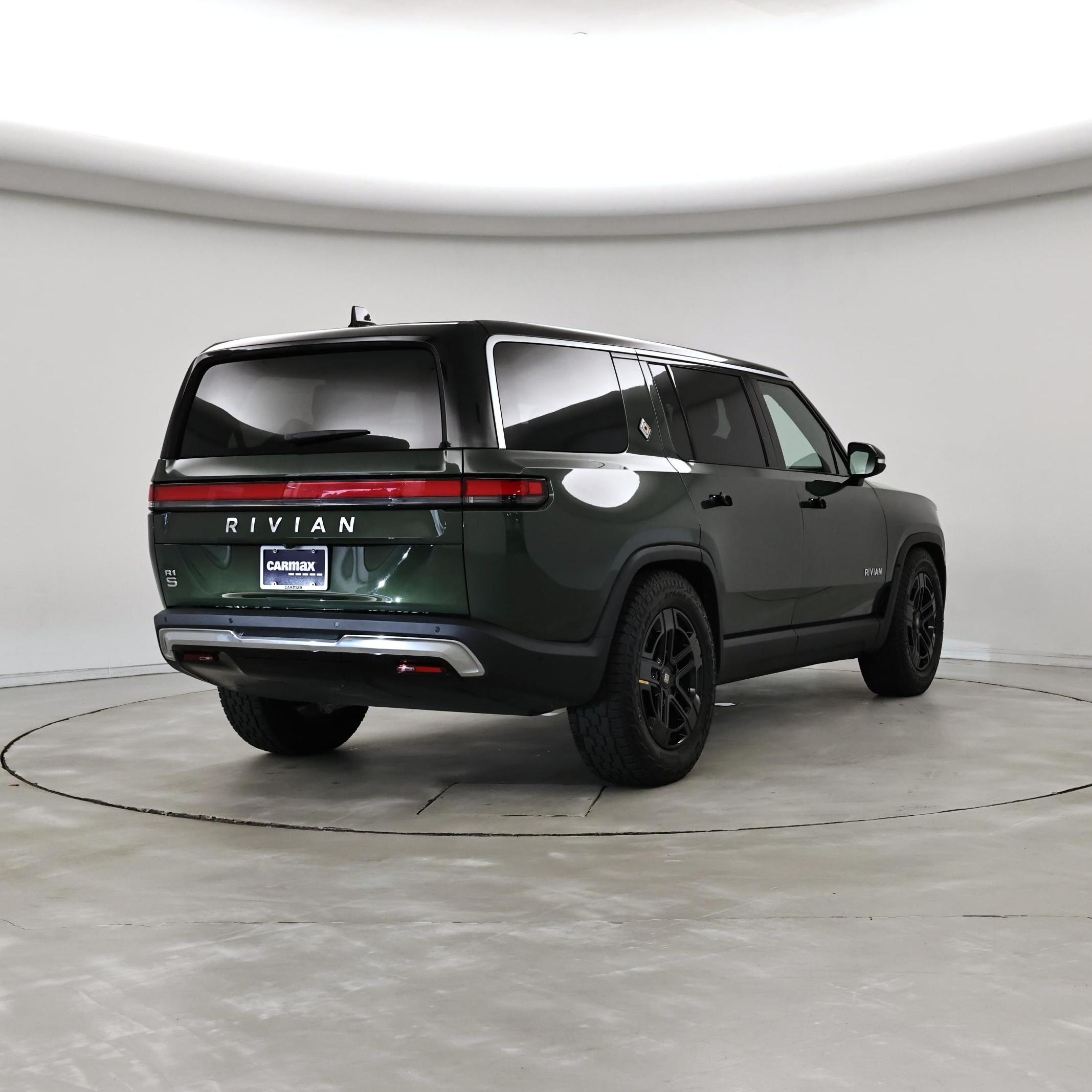 Thumbnail: 2024 Rivian R1S - 8
