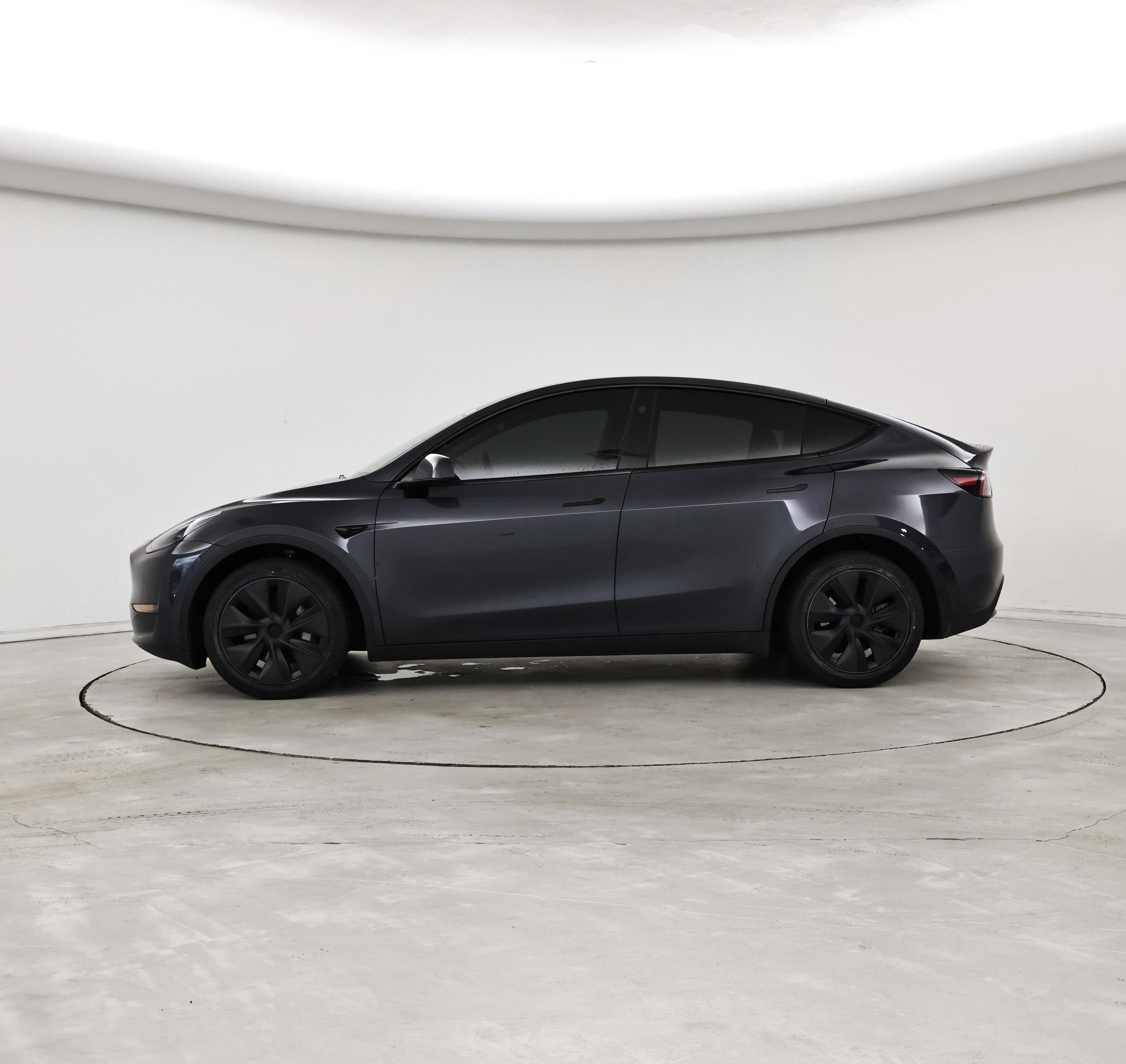 Thumbnail: 2025 Tesla Model Y - 3