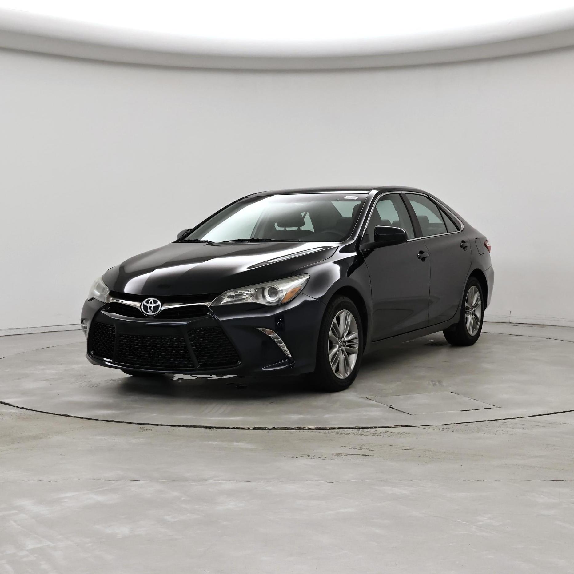 Thumbnail: 2016 Toyota Camry - 4