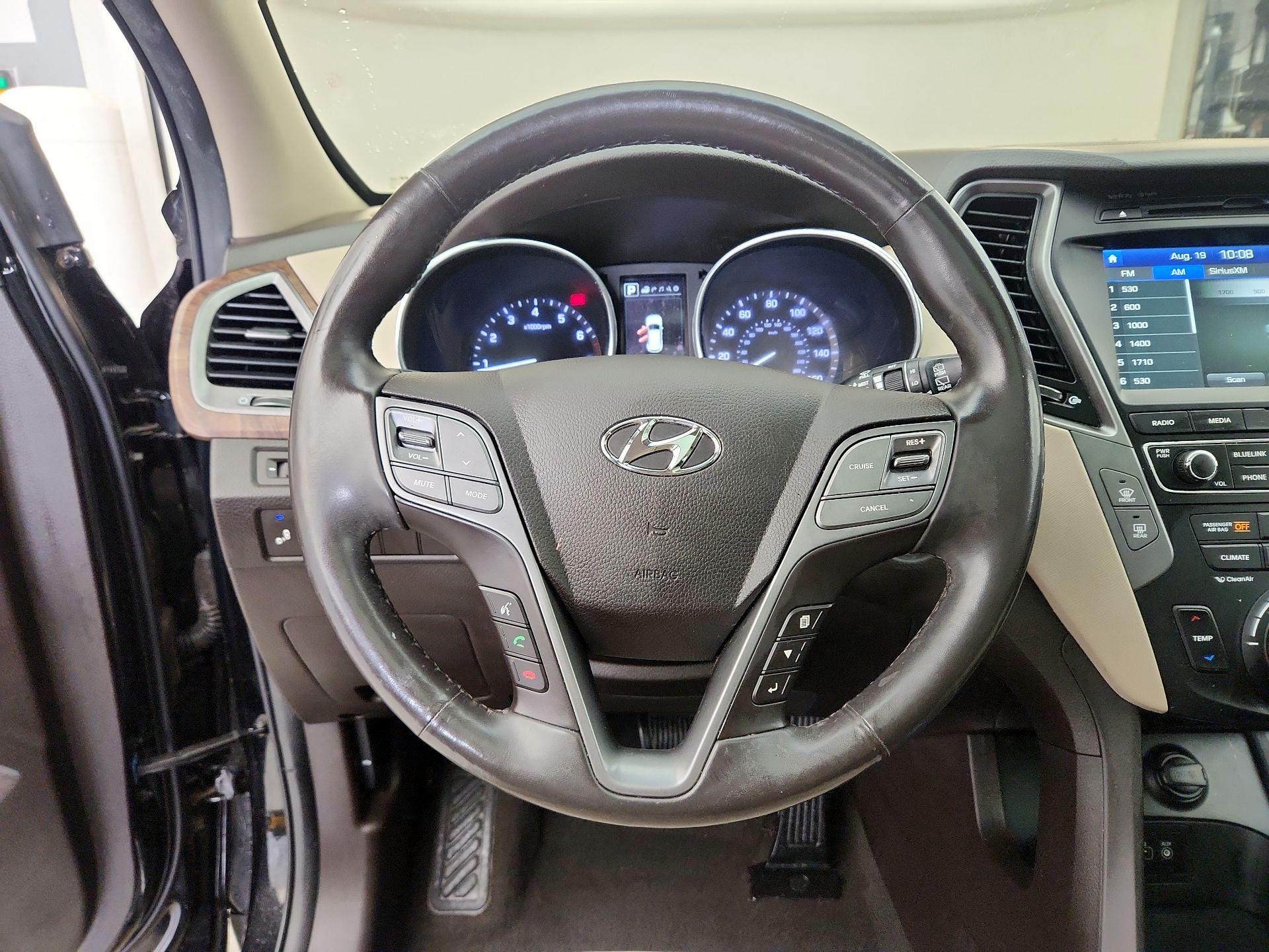 Thumbnail: 2018 Hyundai Santa Fe - 10