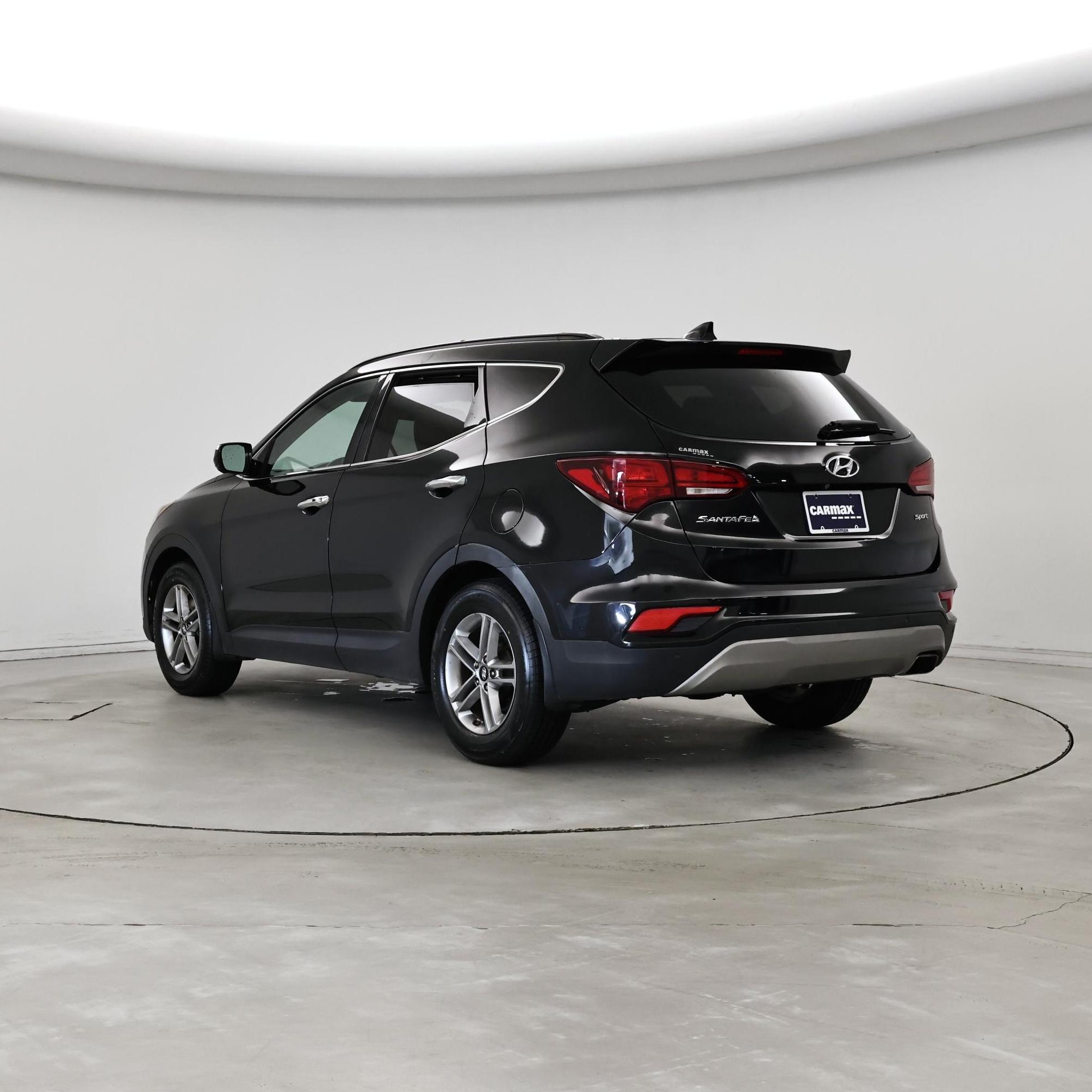Thumbnail: 2018 Hyundai Santa Fe - 2