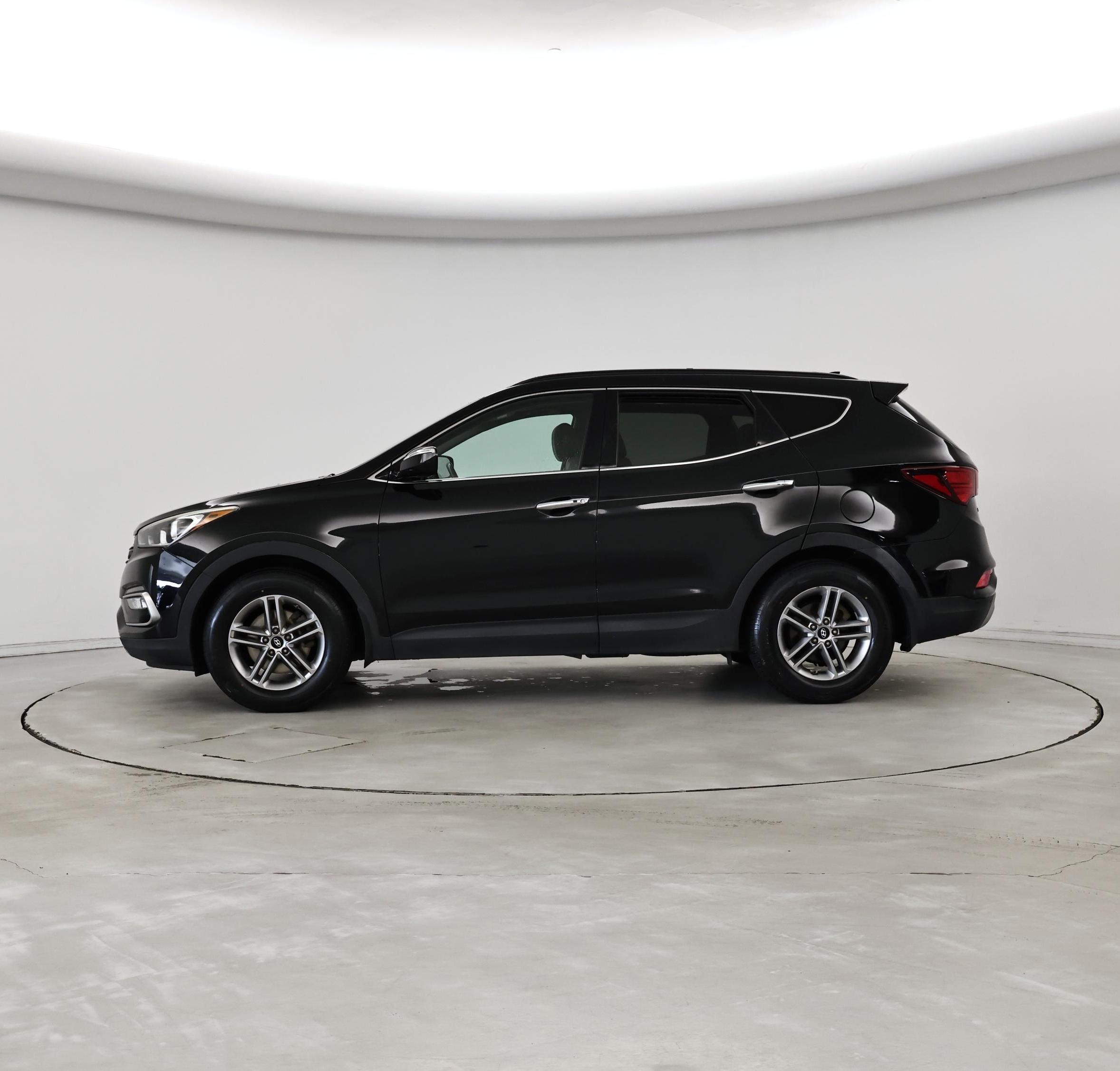 Thumbnail: 2018 Hyundai Santa Fe - 3