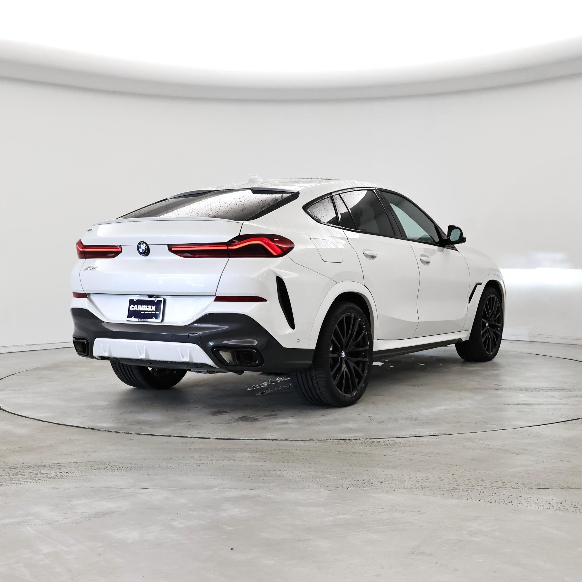Thumbnail: 2023 BMW X6 - 8