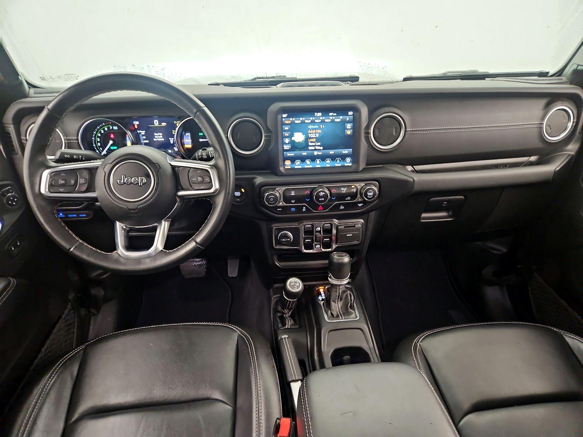 Thumbnail: 2022 Jeep Wrangler - 9
