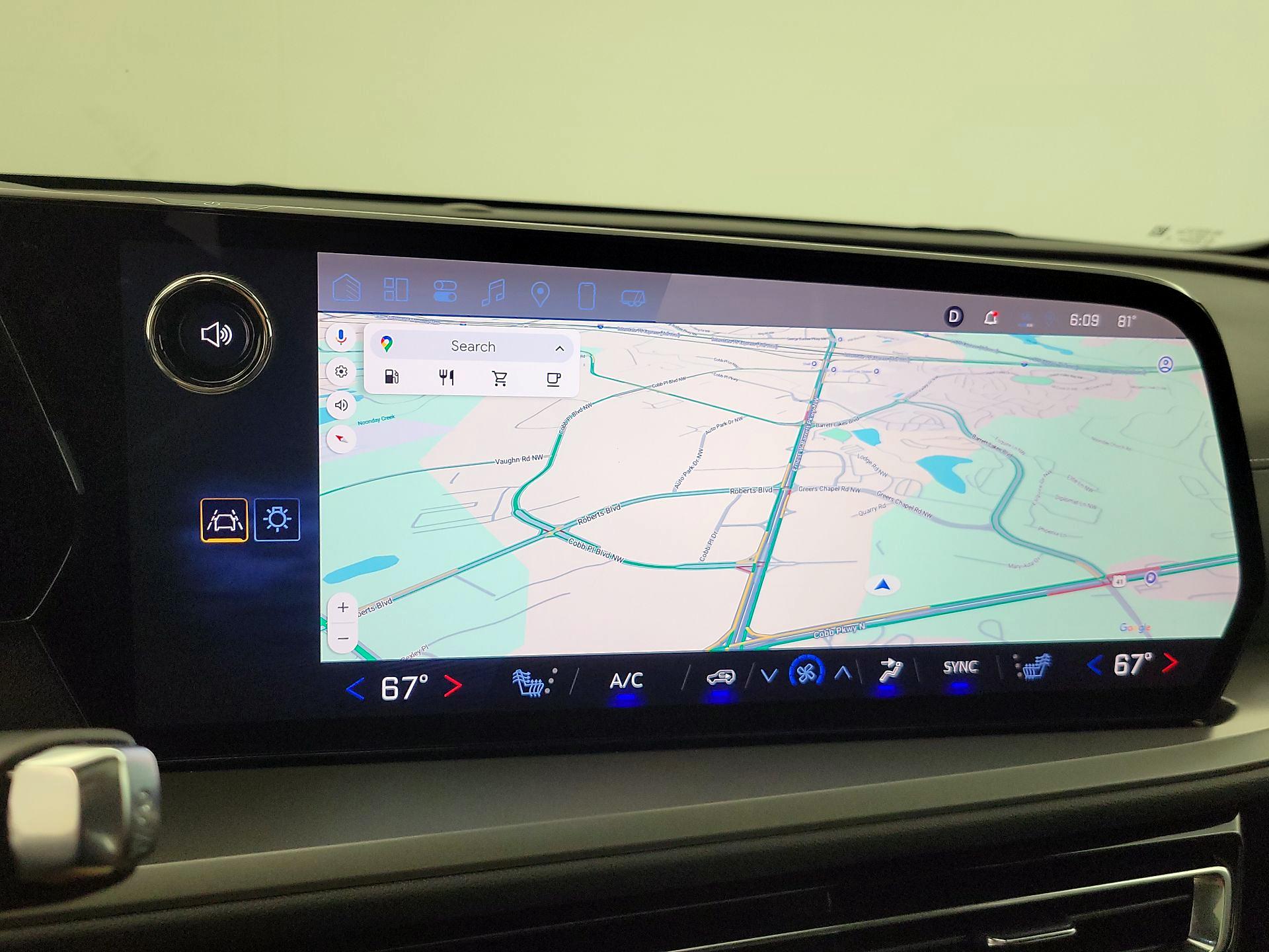 Thumbnail: 2025 Chevrolet Traverse - 14