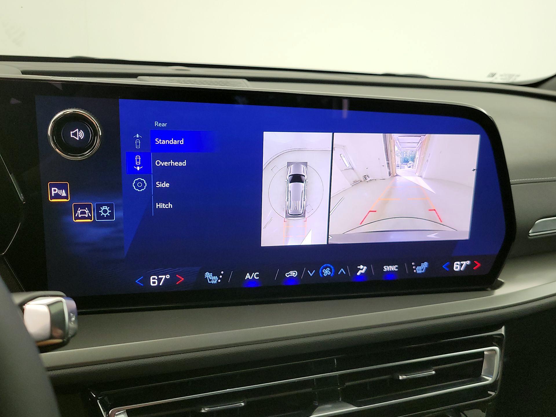 Thumbnail: 2025 Chevrolet Traverse - 15