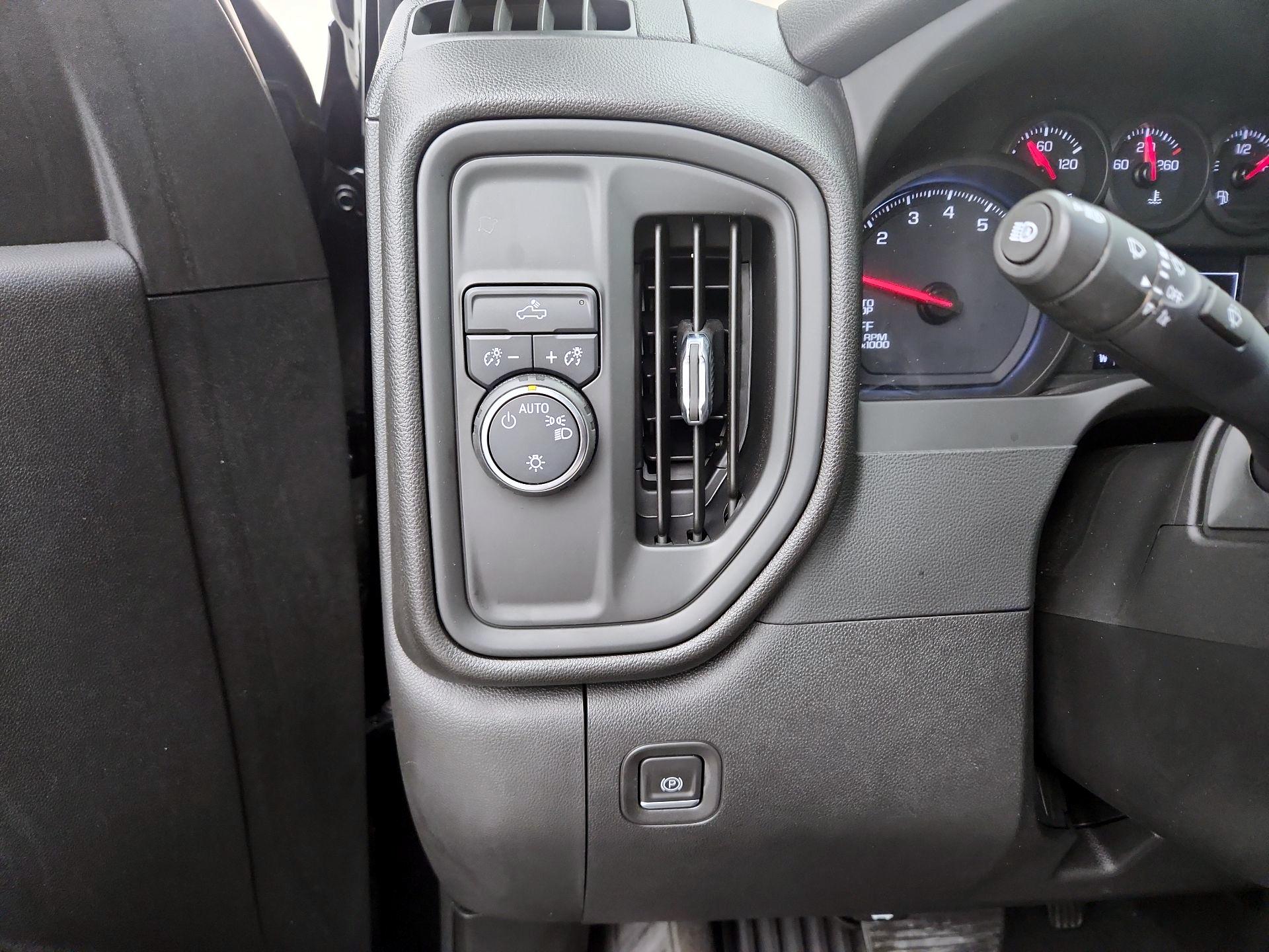 Thumbnail: 2023 Chevrolet Silverado 1500 - 13