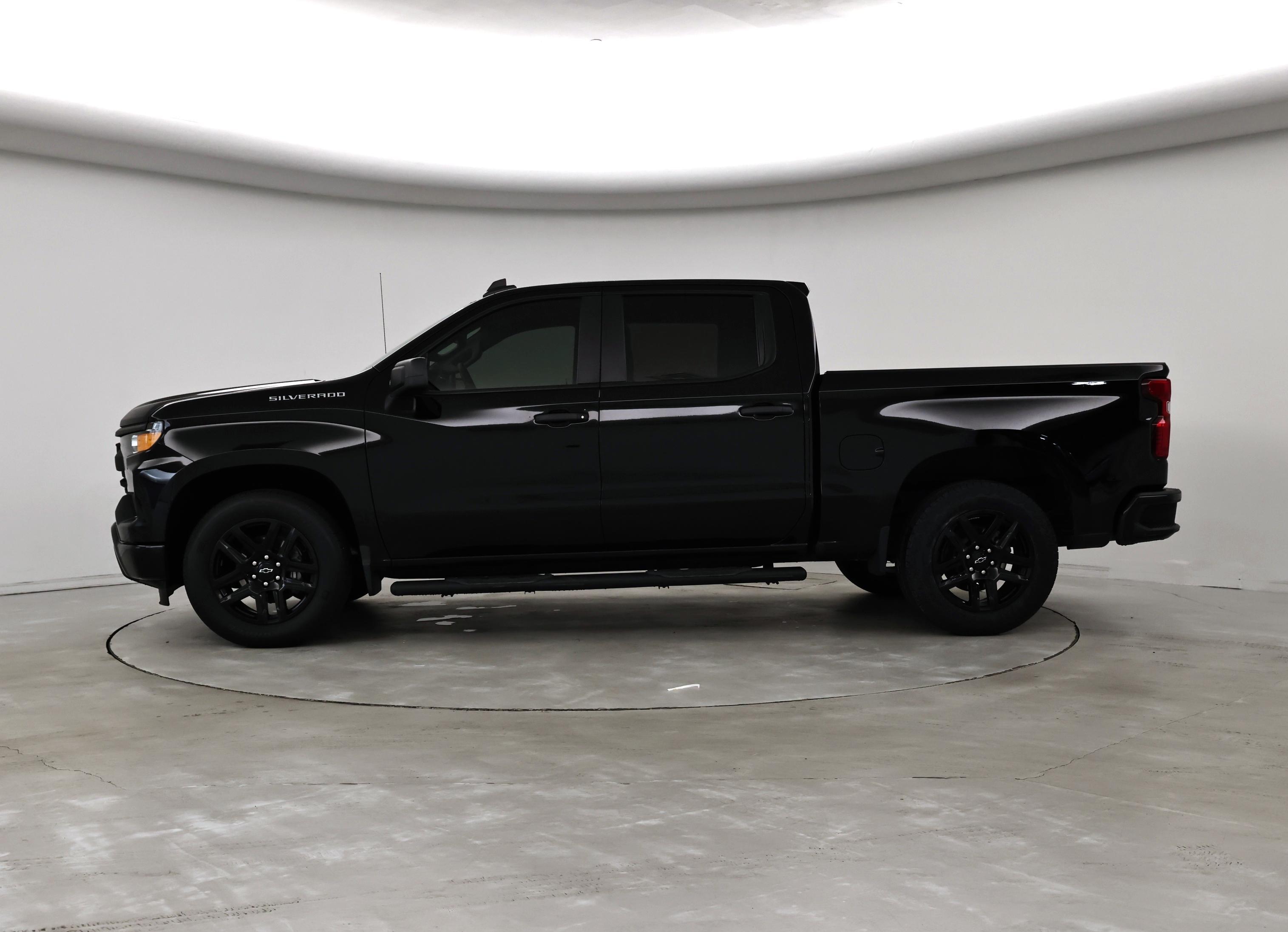 Thumbnail: 2023 Chevrolet Silverado 1500 - 3